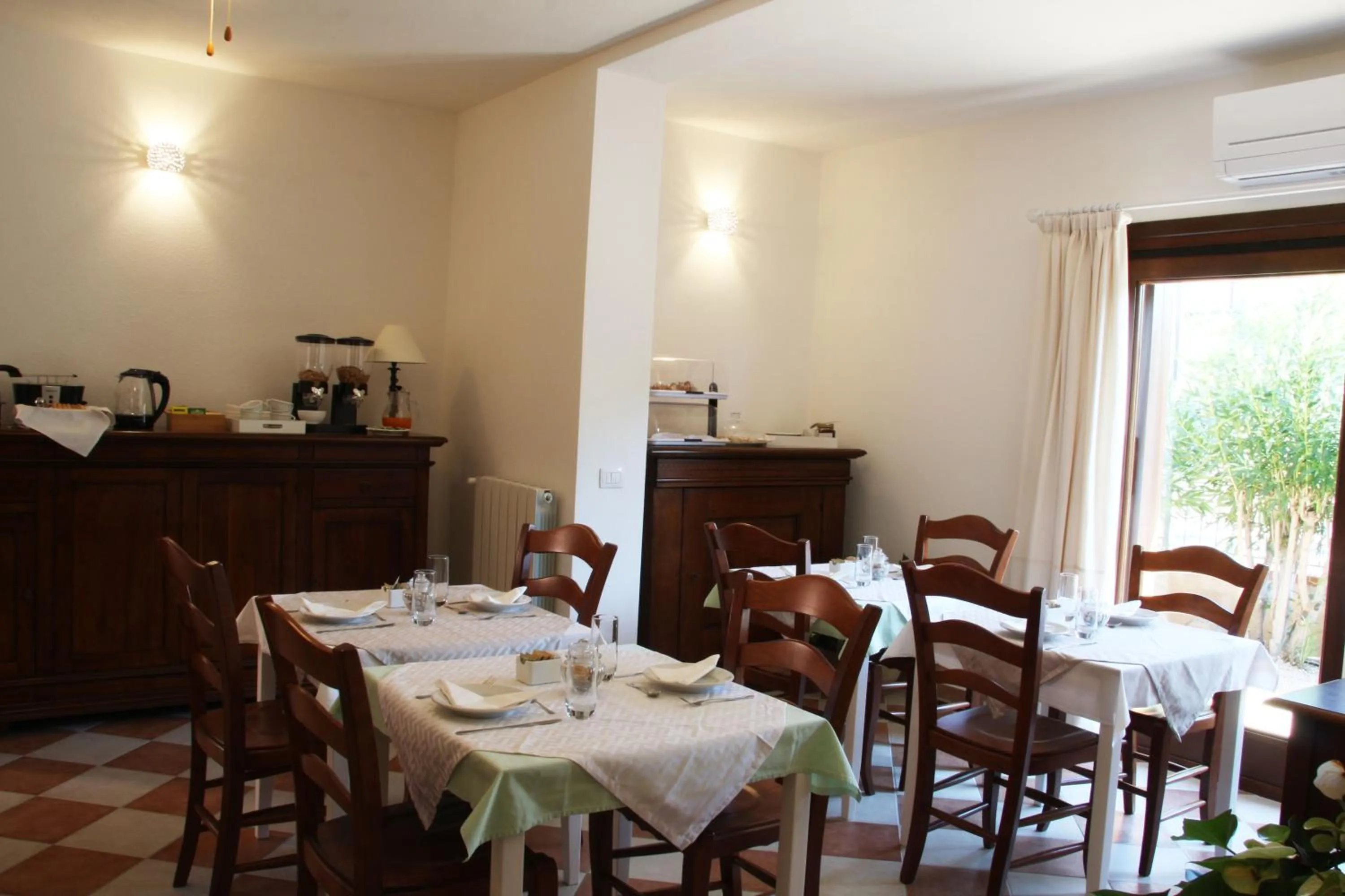 Breakfast in L'Alloggio-Not just rooms