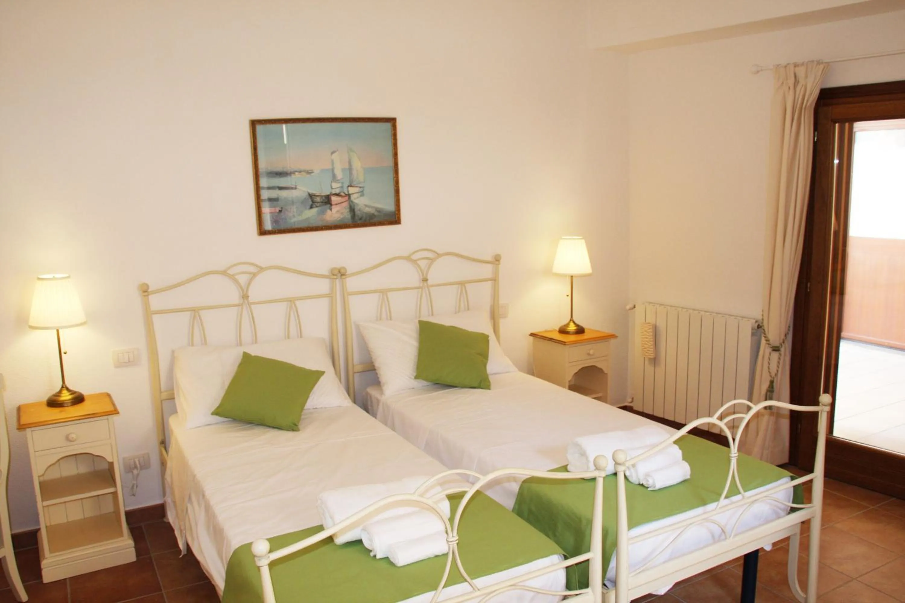 Bed in L'Alloggio-Not just rooms