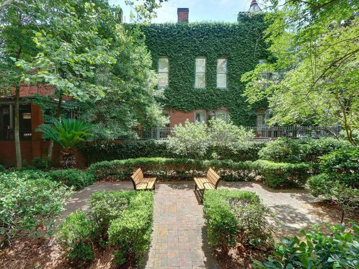 Southern Charm on Liberty