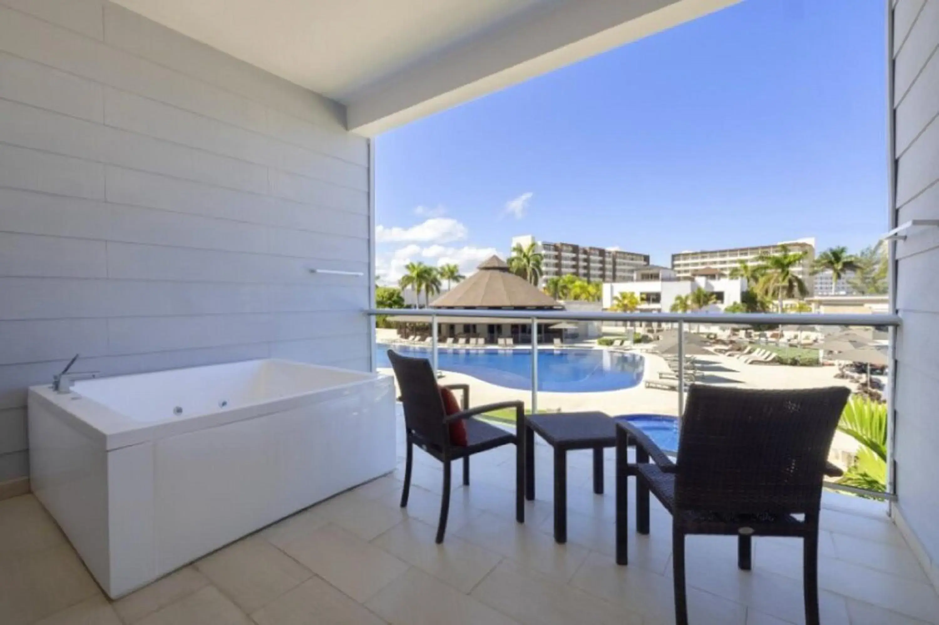 Luxury Junior Suite Ocean View Terrace Jacuzzi Diamond Club - single occupancy in Royalton Hideaway Blue Waters, An Autograph Collection All-Inclusive Resort - Adults Only Luxury Junior Suite Ocean View Terrace Jacuzzi Diamond Club - single occupancy in Royalton Hideaway Blue Waters, An Autograph Collection All-Inclusive Resort - Adults Only