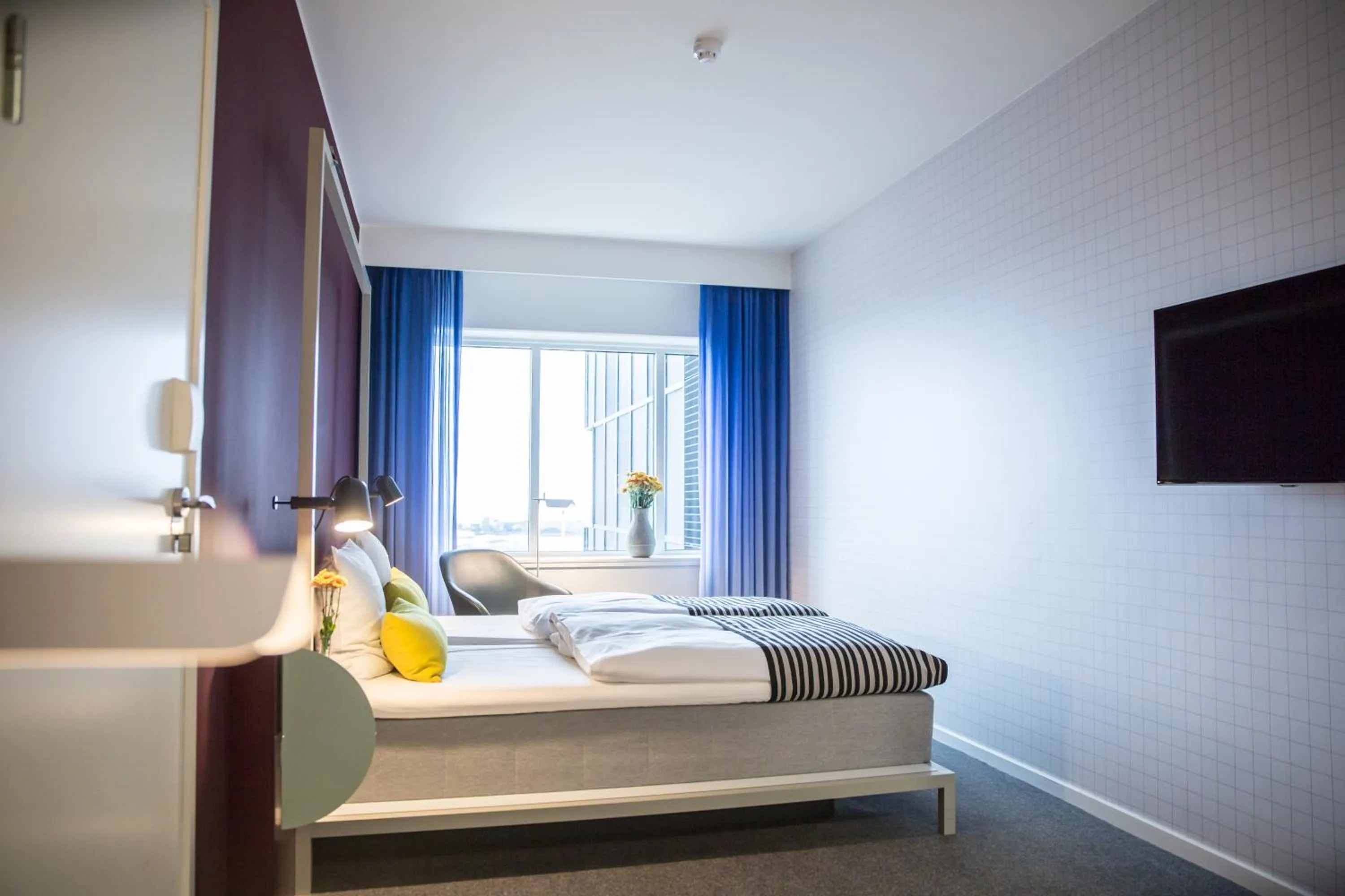 Bedroom, Bed in Comwell Aarhus Dolce by Wyndham