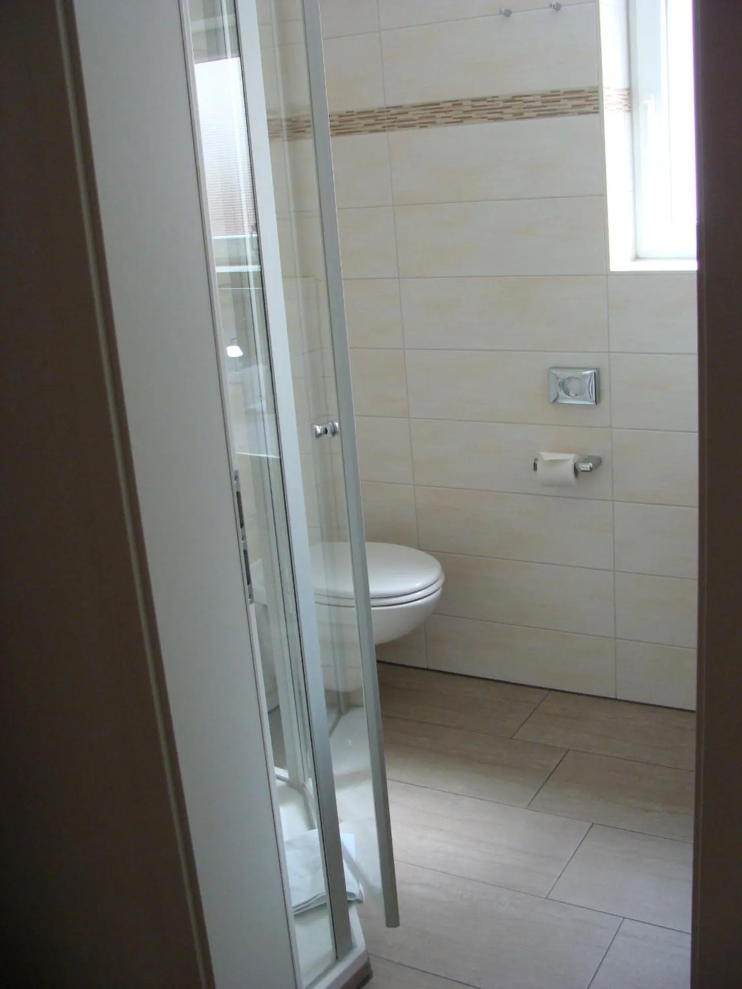 Shower in Hotel Löhr