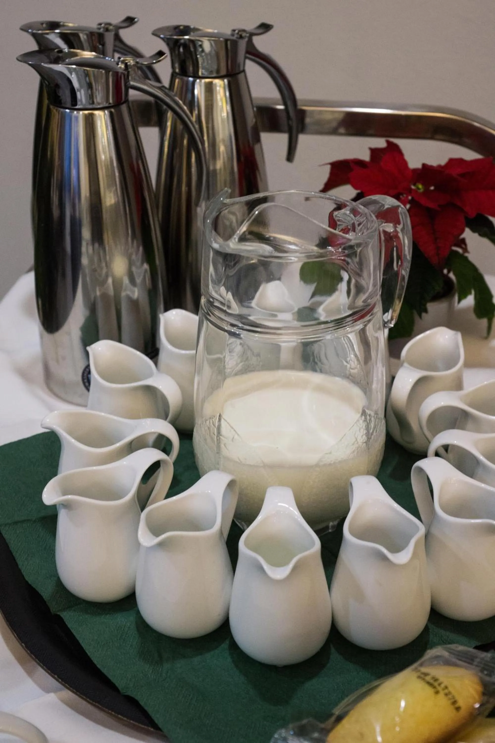 Buffet breakfast in Hotel Löhr