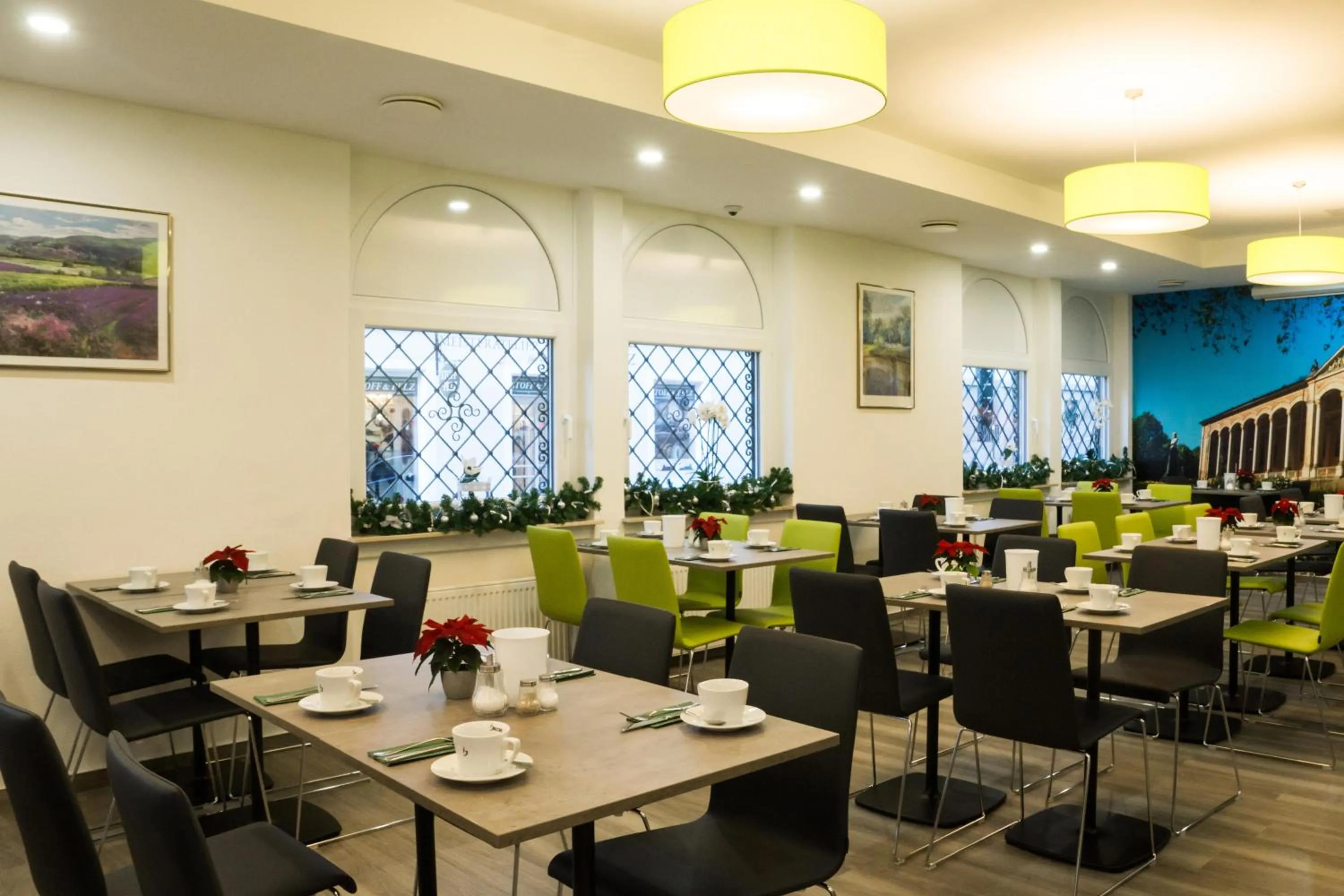 Restaurant/places to eat in Hotel Löhr