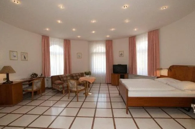 Lobby or reception, Bed in Hotel Haus Reichert