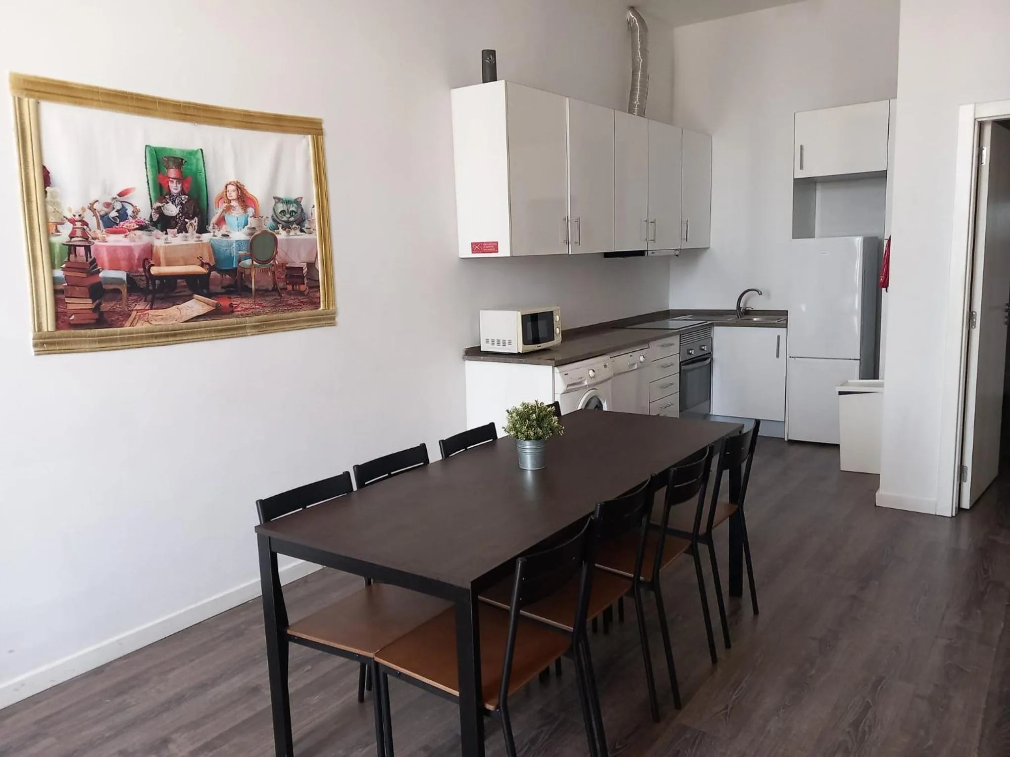 Dining area in City Stays Cais do Sodre Apartments