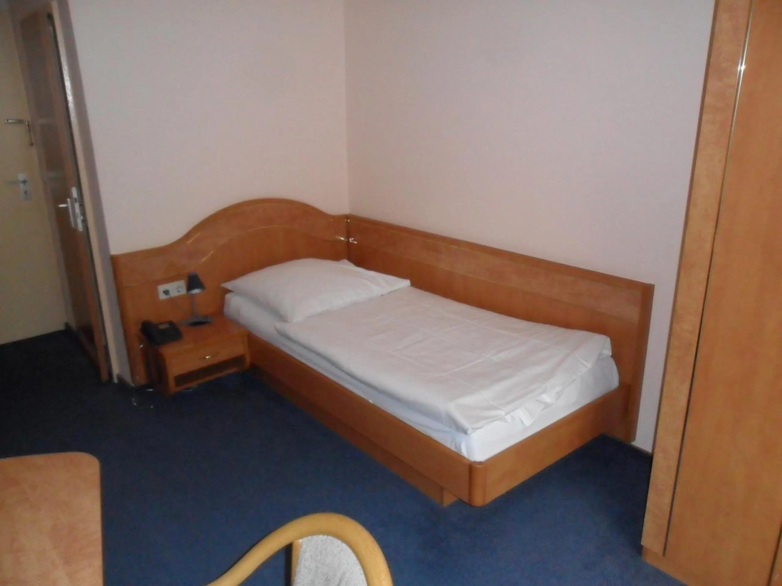 Bed in Hotel Europa Pforzheim