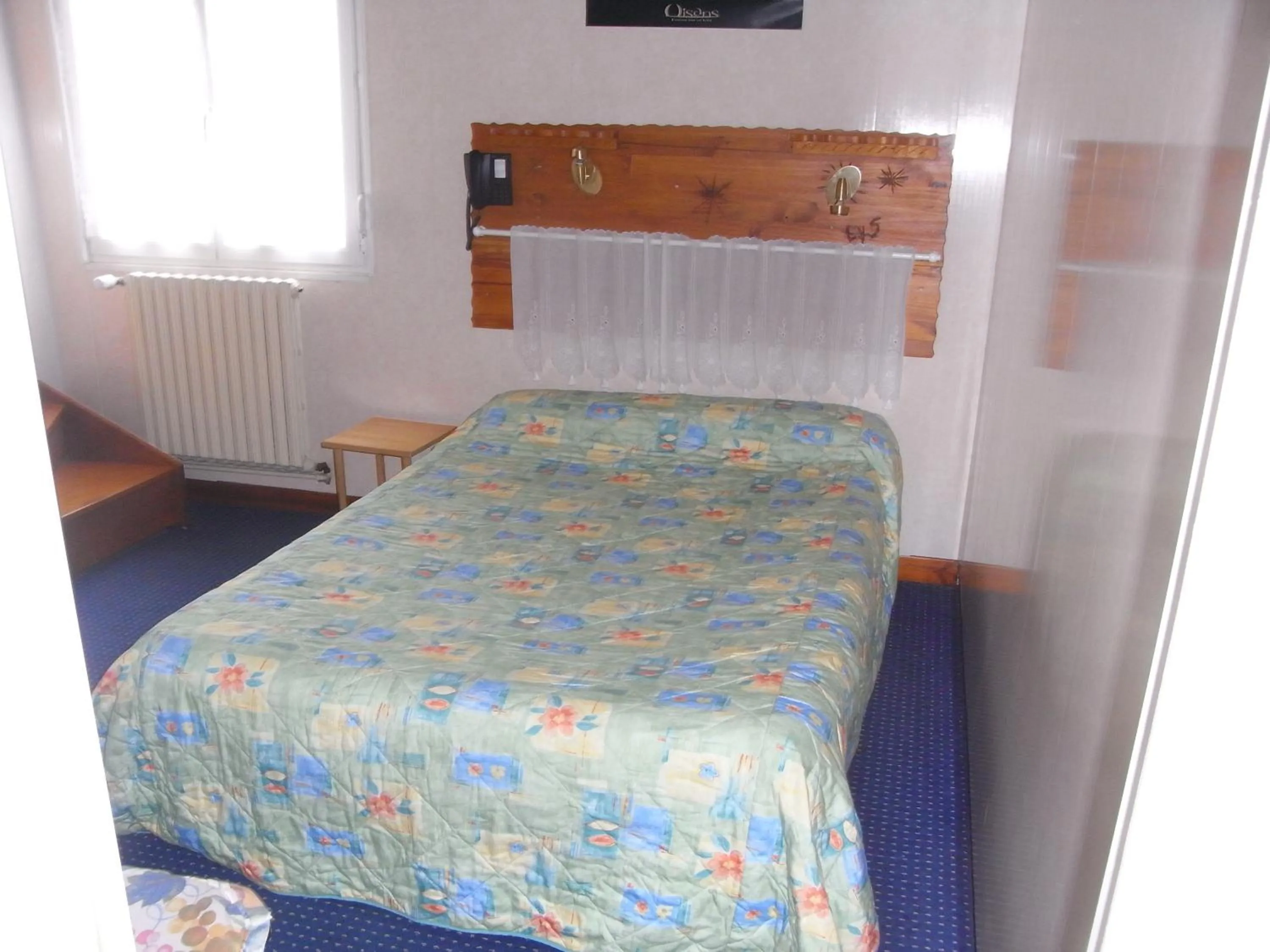 Property building, Bed in Hotel Le Terminus