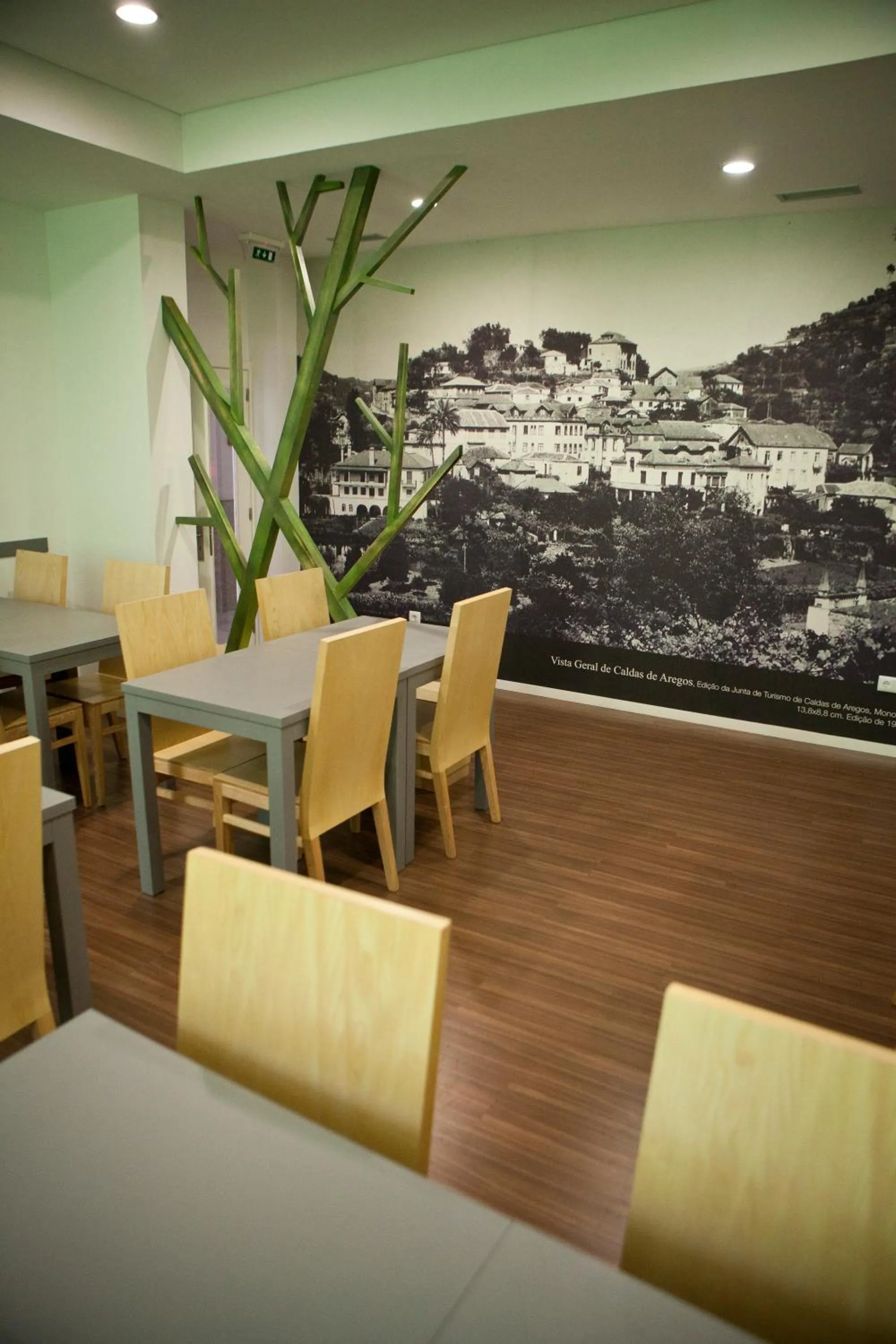 Restaurant/places to eat in Hotel Comércio