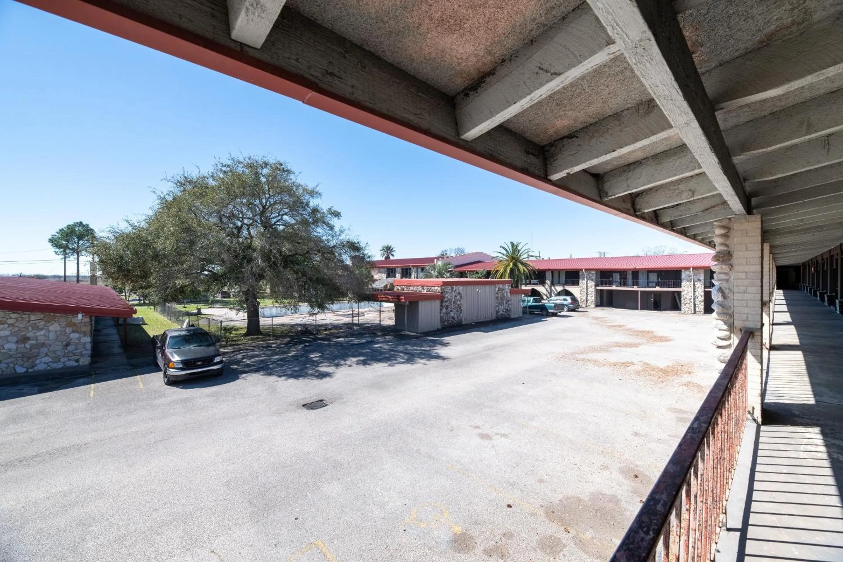Balcony/Terrace in Hotel O Bay City, TX-35