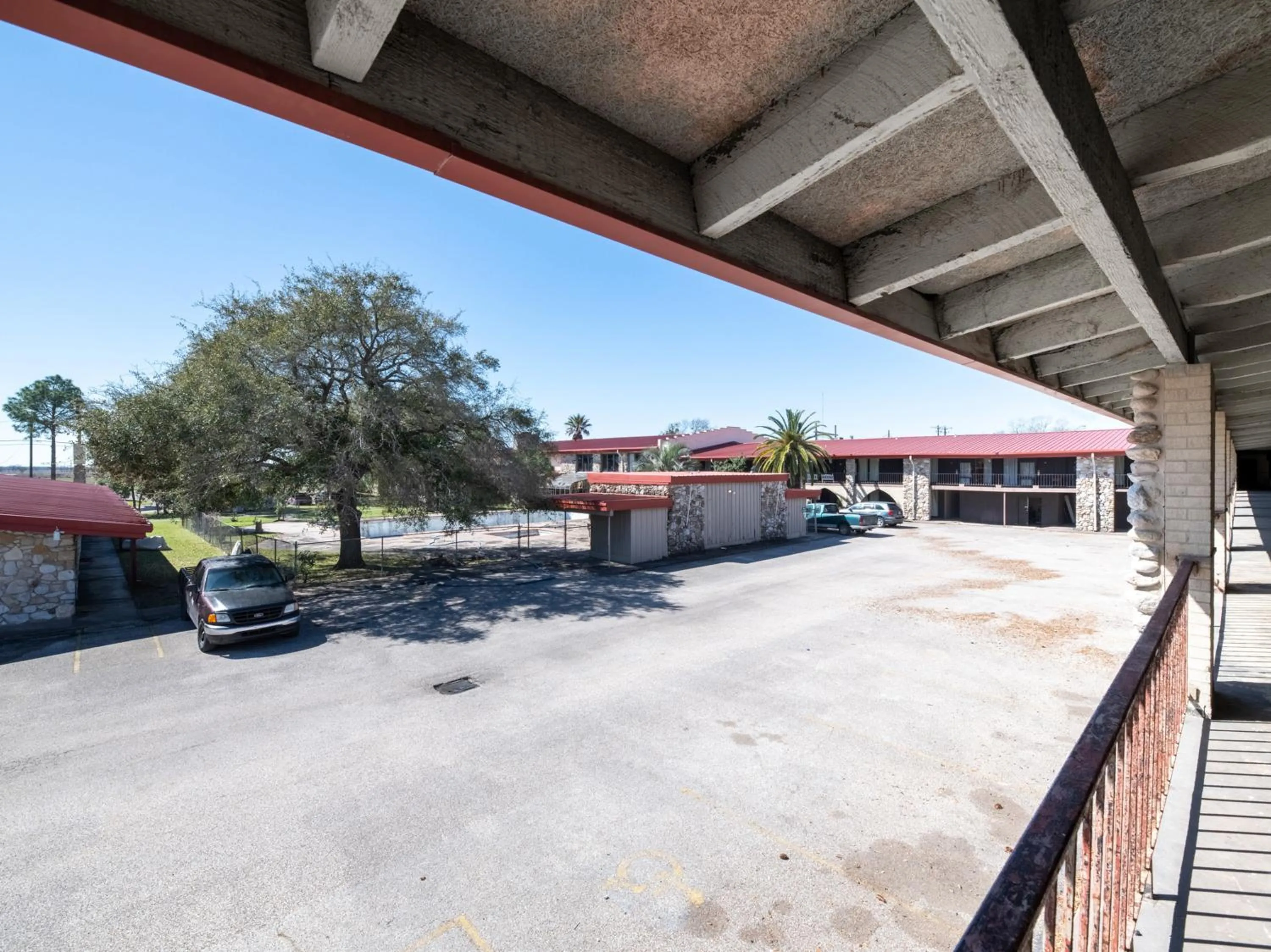 Facade/entrance in Hotel O Bay City, TX-35