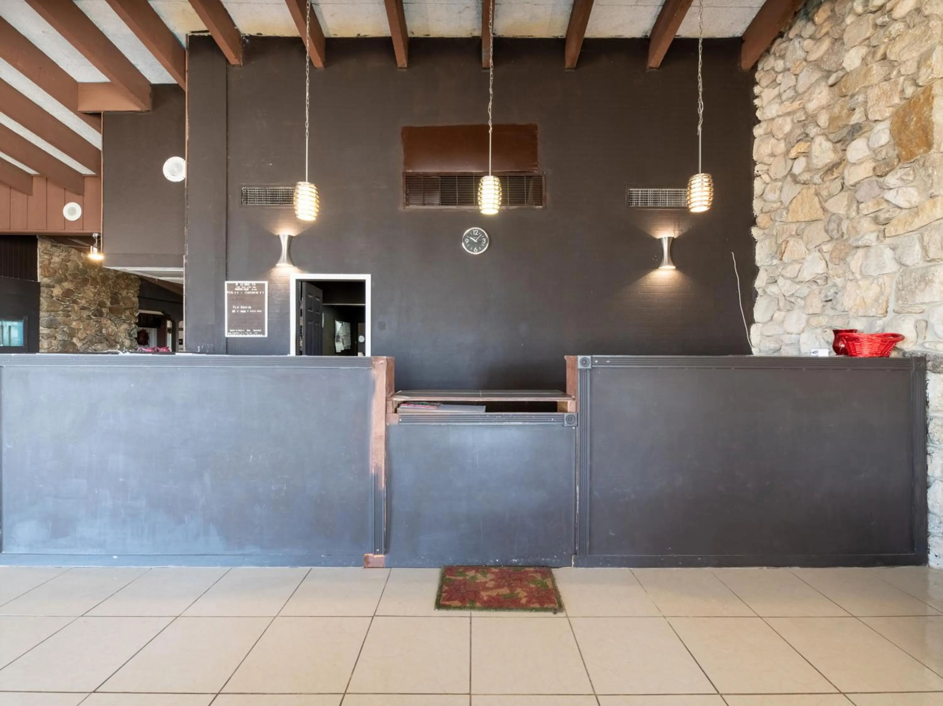 Lobby or reception, Lobby/Reception in Hotel O Bay City, TX-35