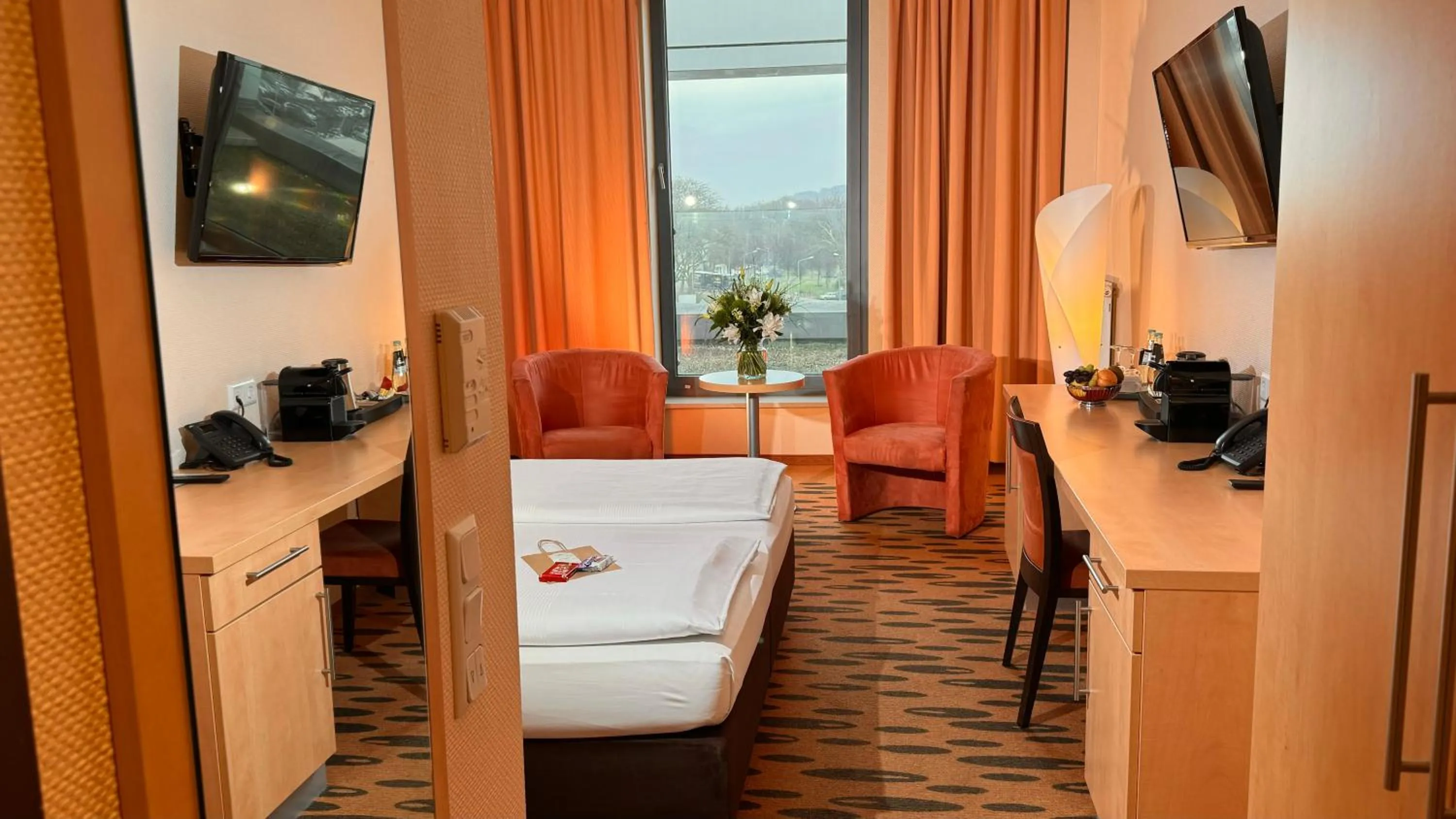 Photo of the whole room in Hotel Rhein-Ruhr Bottrop