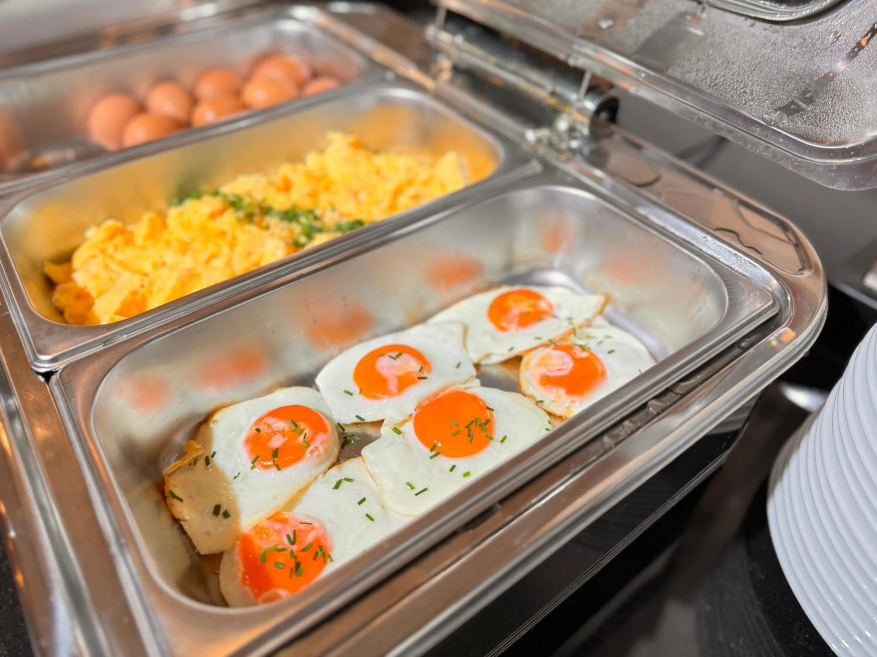 Buffet breakfast in Hotel Rhein-Ruhr Bottrop