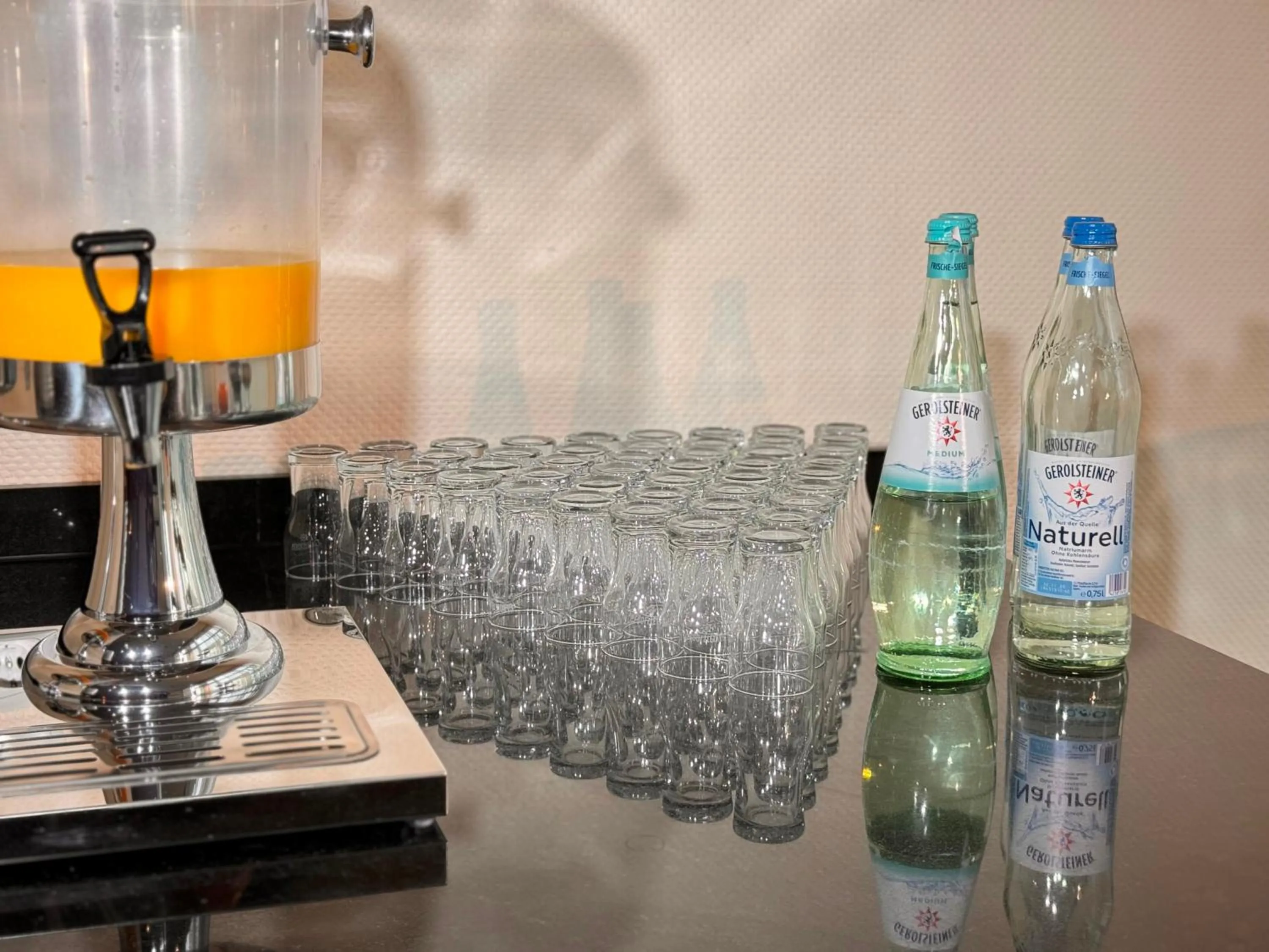 Breakfast in Hotel Rhein-Ruhr Bottrop