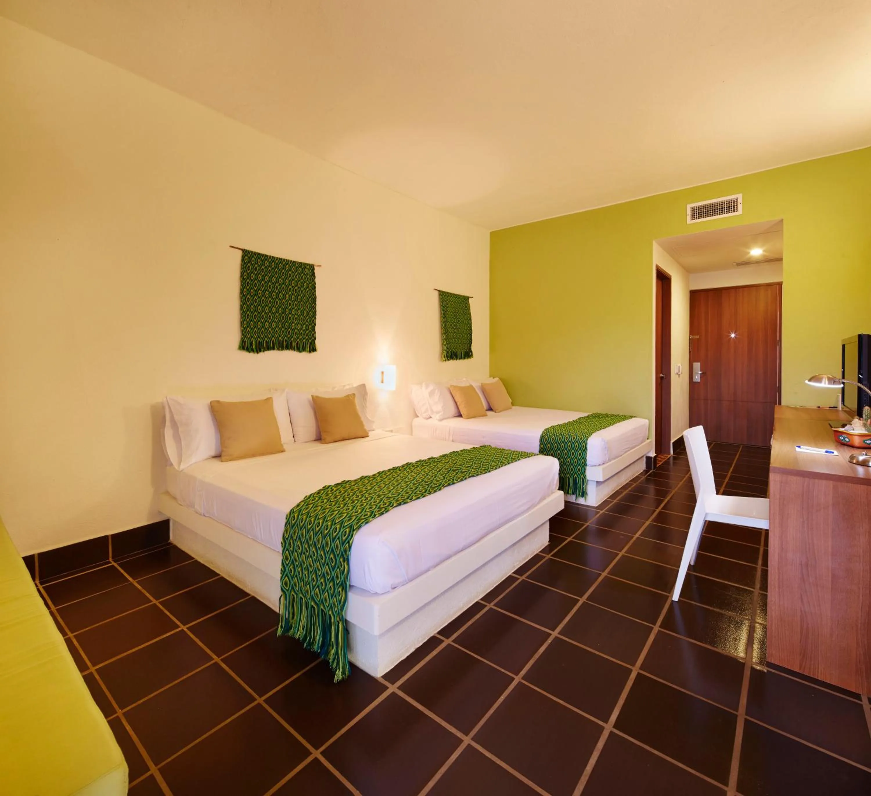 Photo of the whole room, Bed in Hotel Waya Guajira By OxoHotel