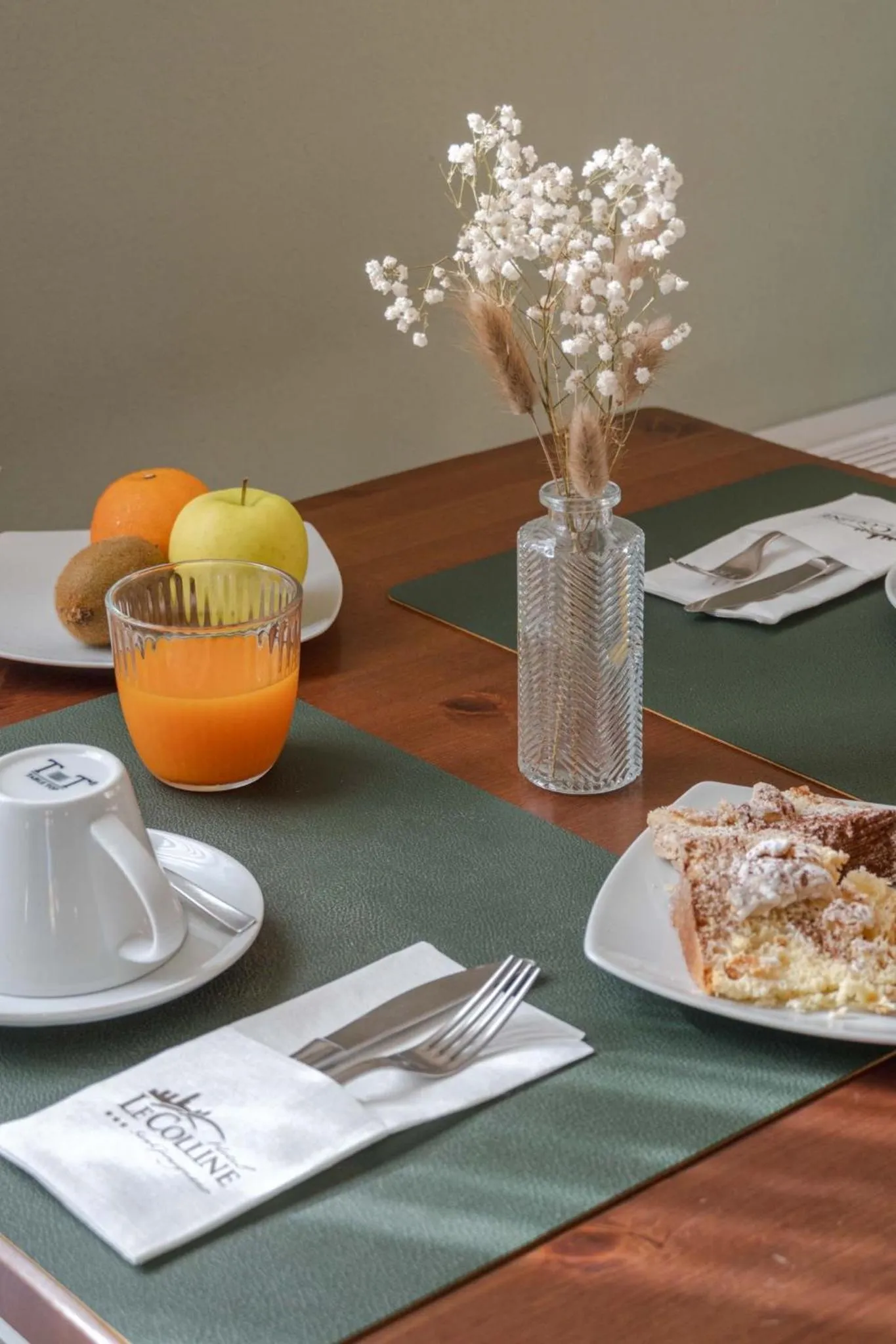 Food and drinks in Hotel Le Colline