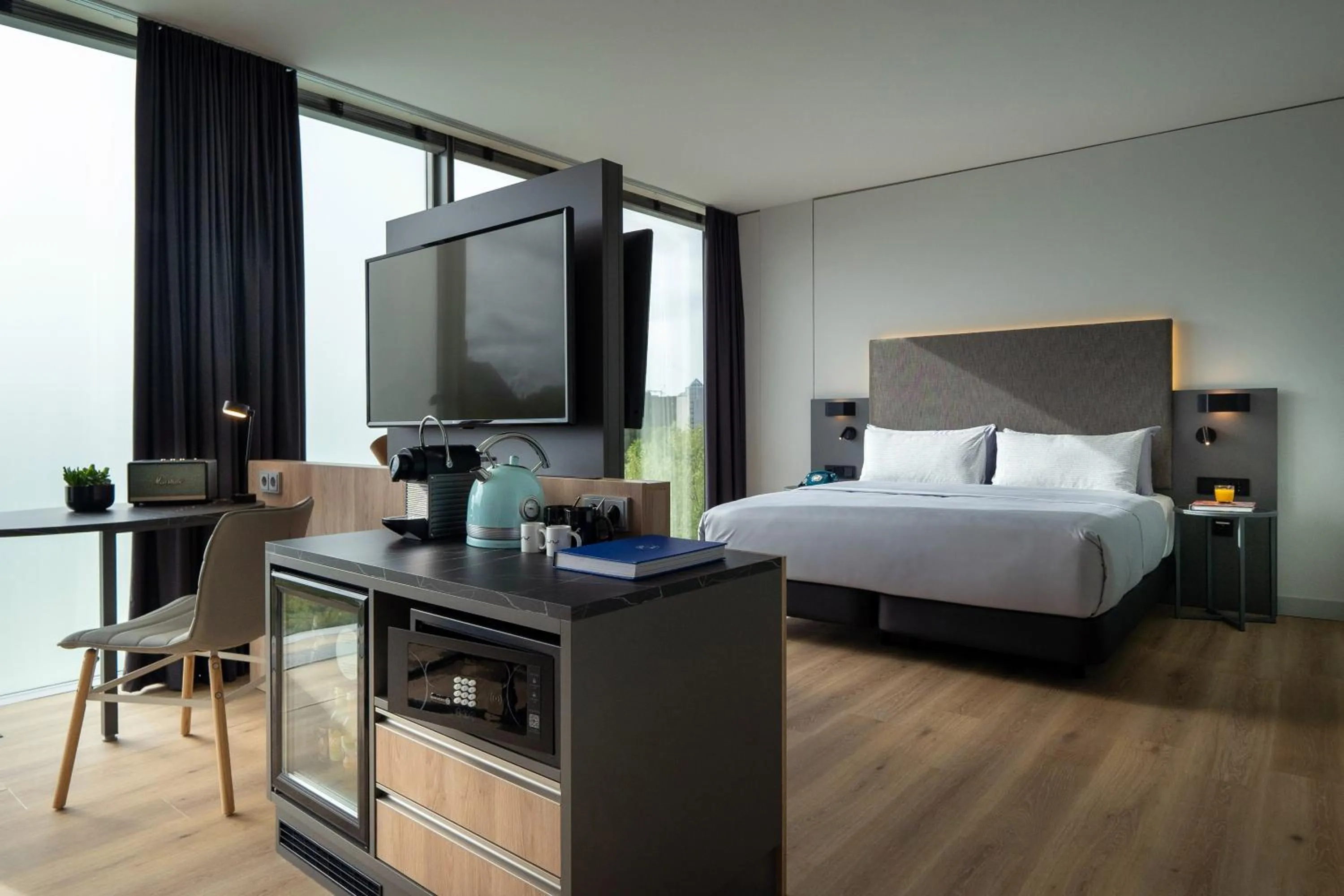 Bed in INNSiDE by Meliá München Parkstadt Schwabing