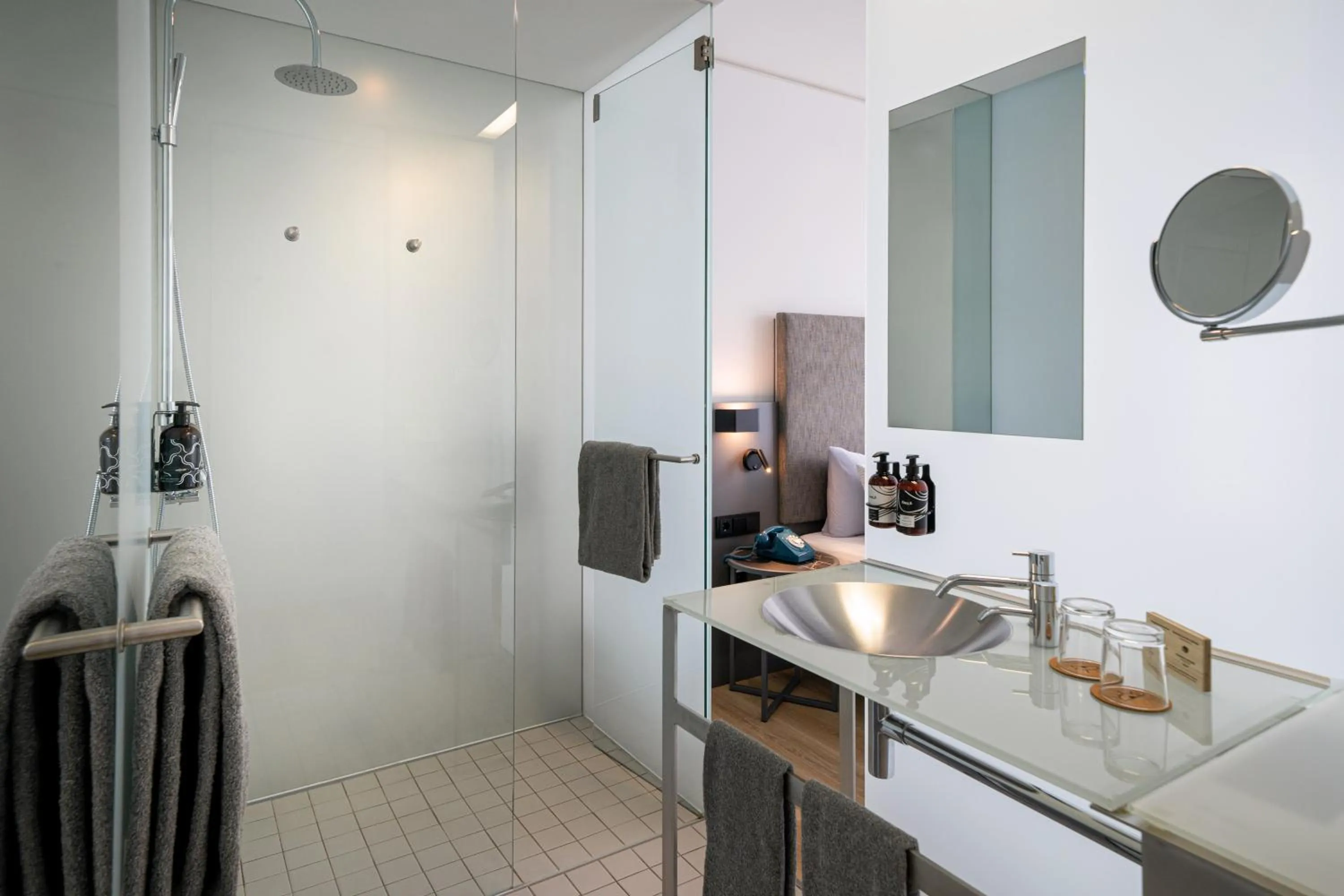 Bathroom in INNSiDE by Meliá München Parkstadt Schwabing