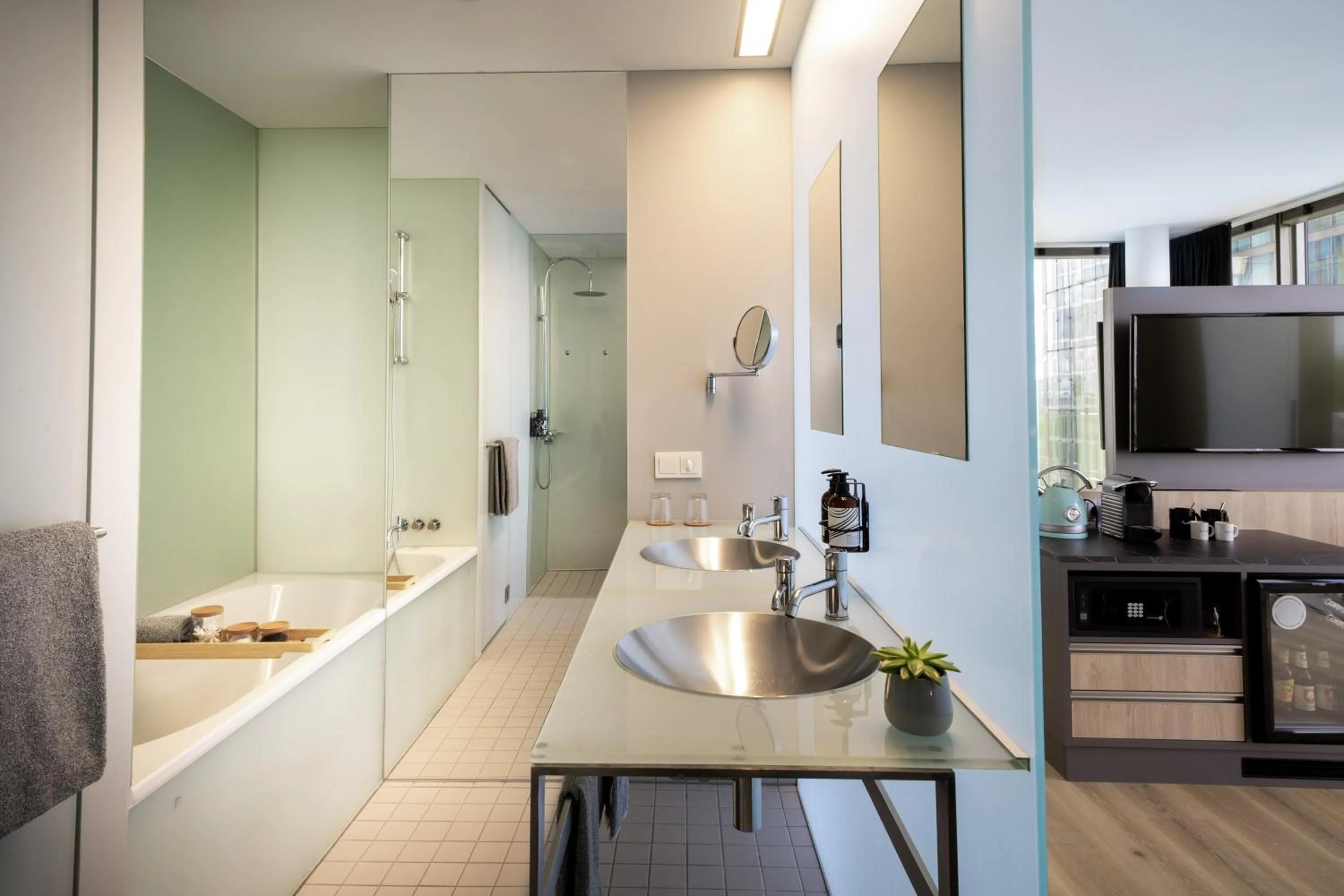 Bathroom in INNSiDE by Meliá München Parkstadt Schwabing