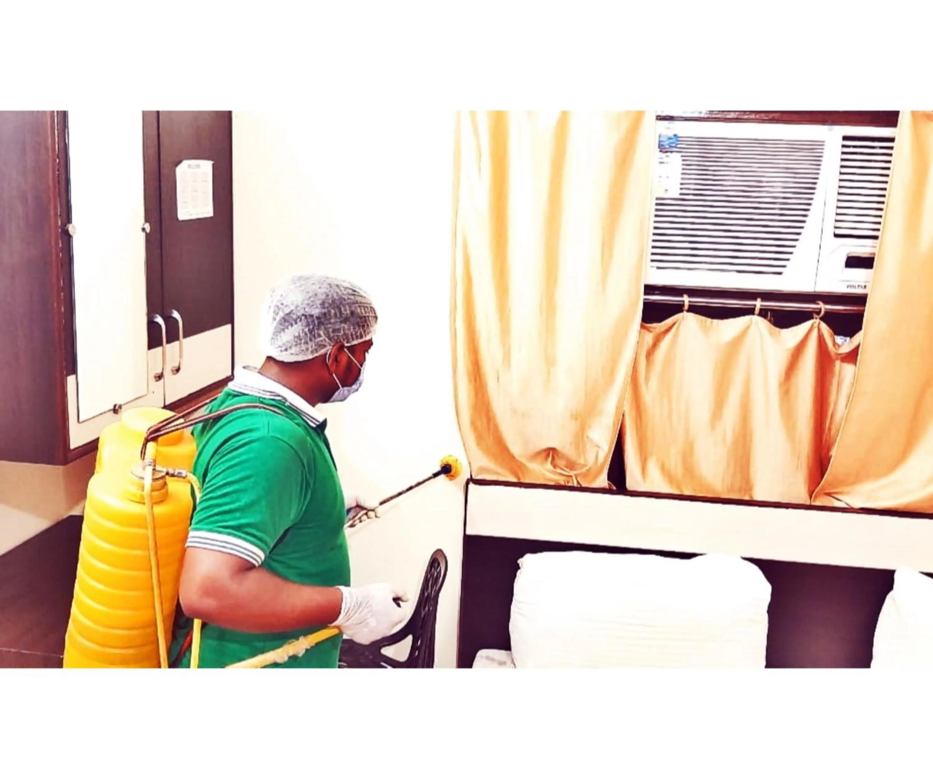 Property building in Hotel Station View Mughalsarai by ShriGo Hotels