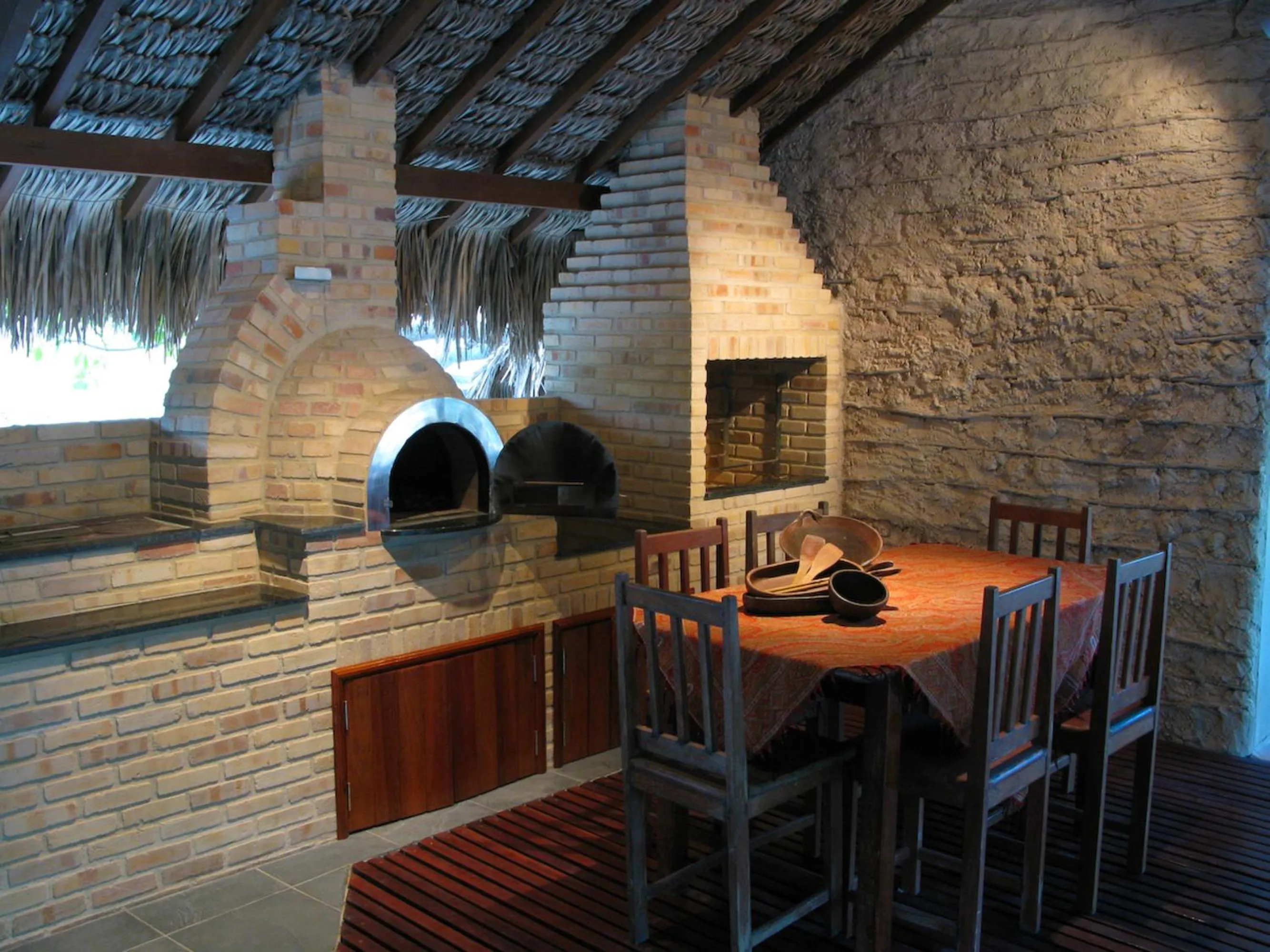 Restaurant/places to eat in Pousada Portal do Vento