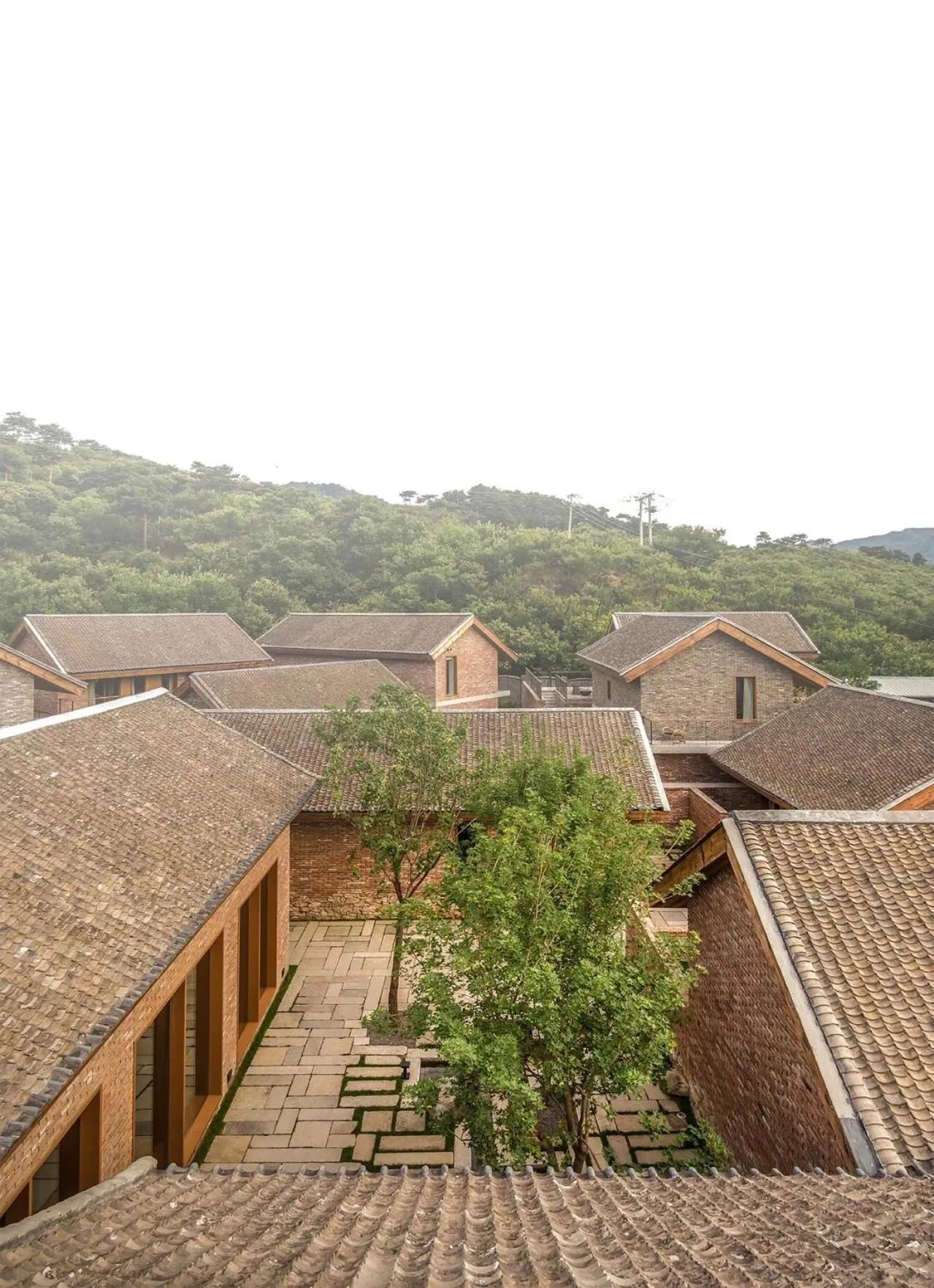 Natural landscape in Sansa Village Boutique Hotel at Mutianyu Great Wall Adjoin to Mutianyu Great Wall - Room with the View of Great Wall - Jacuzzi with the View of Great Wall - Vehicle Shuttle Service - International Catering - SPA& Nail Beauty Facilities