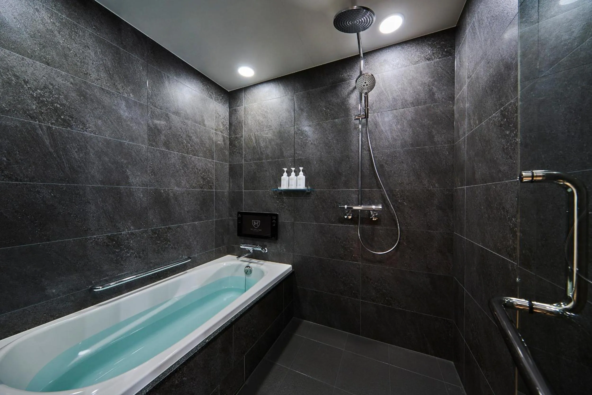 Bathroom in The Royal Park Hotel Kyoto Umekoji