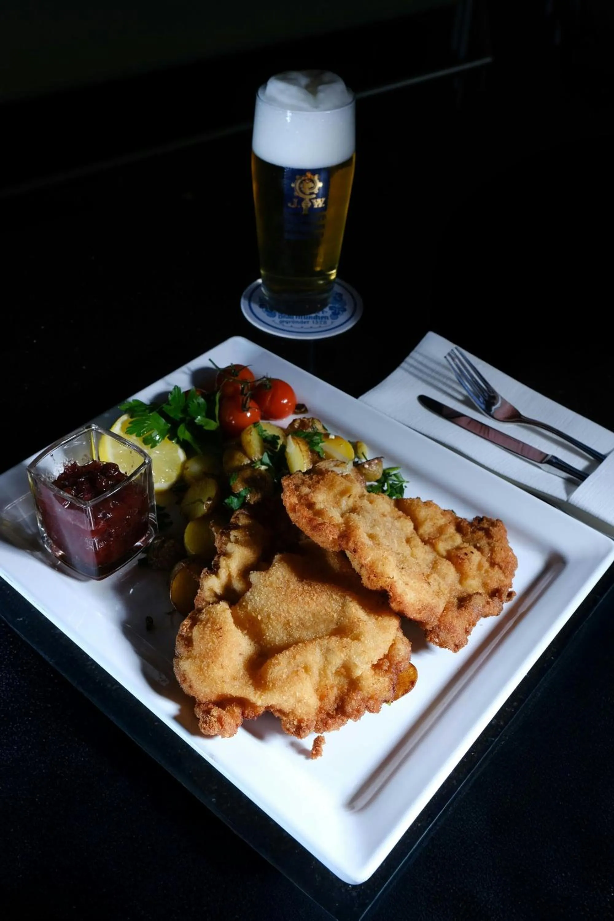 Restaurant/places to eat in Four Points by Sheraton Munich Messe