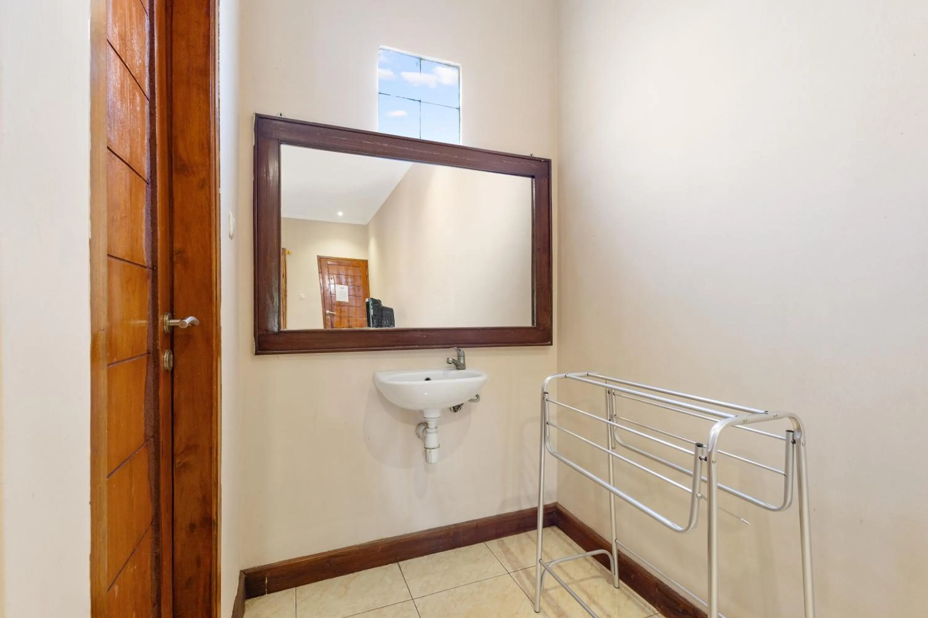 Bathroom in Sawarna Little Hula Hula