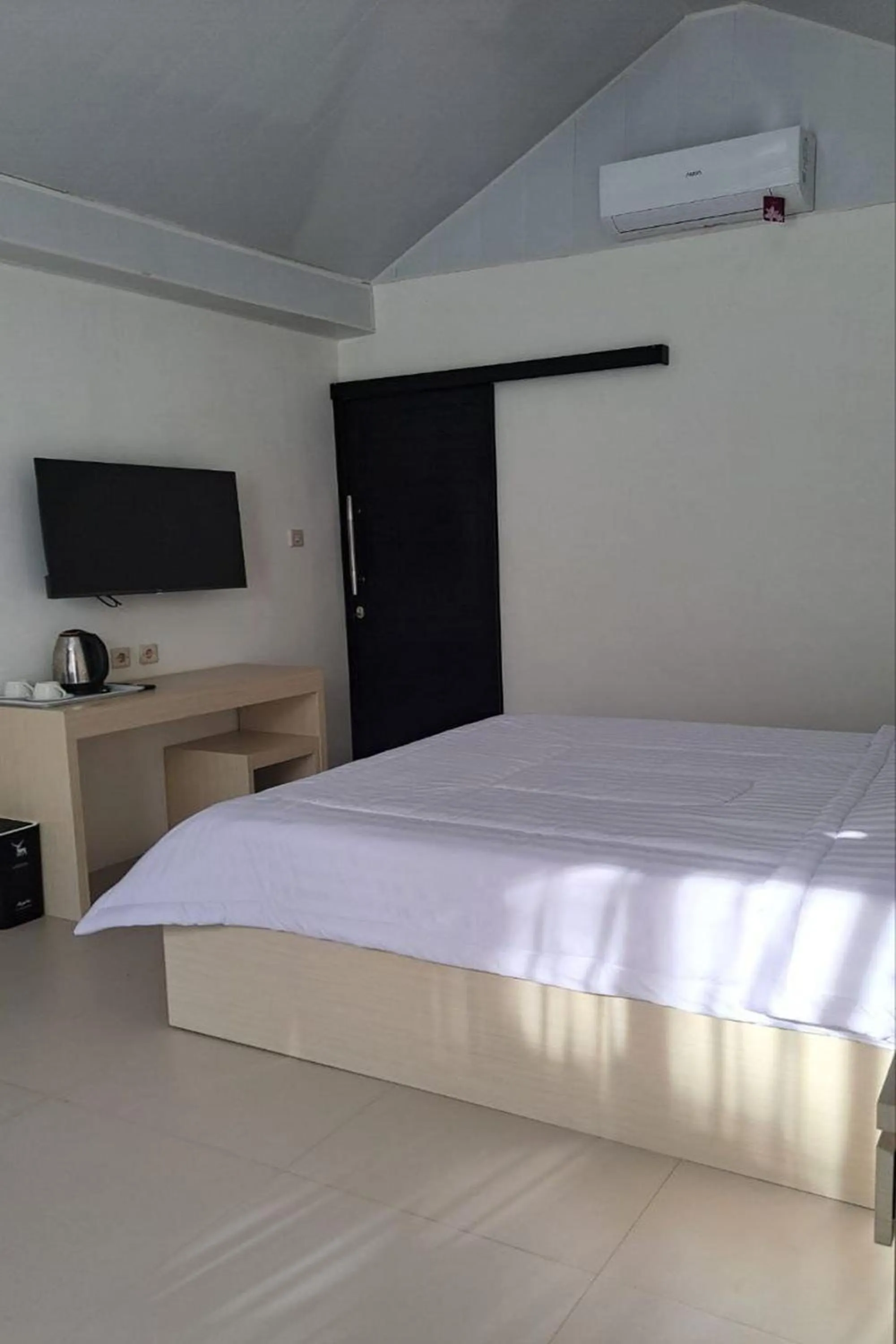 Bed in Sawarna Little Hula Hula