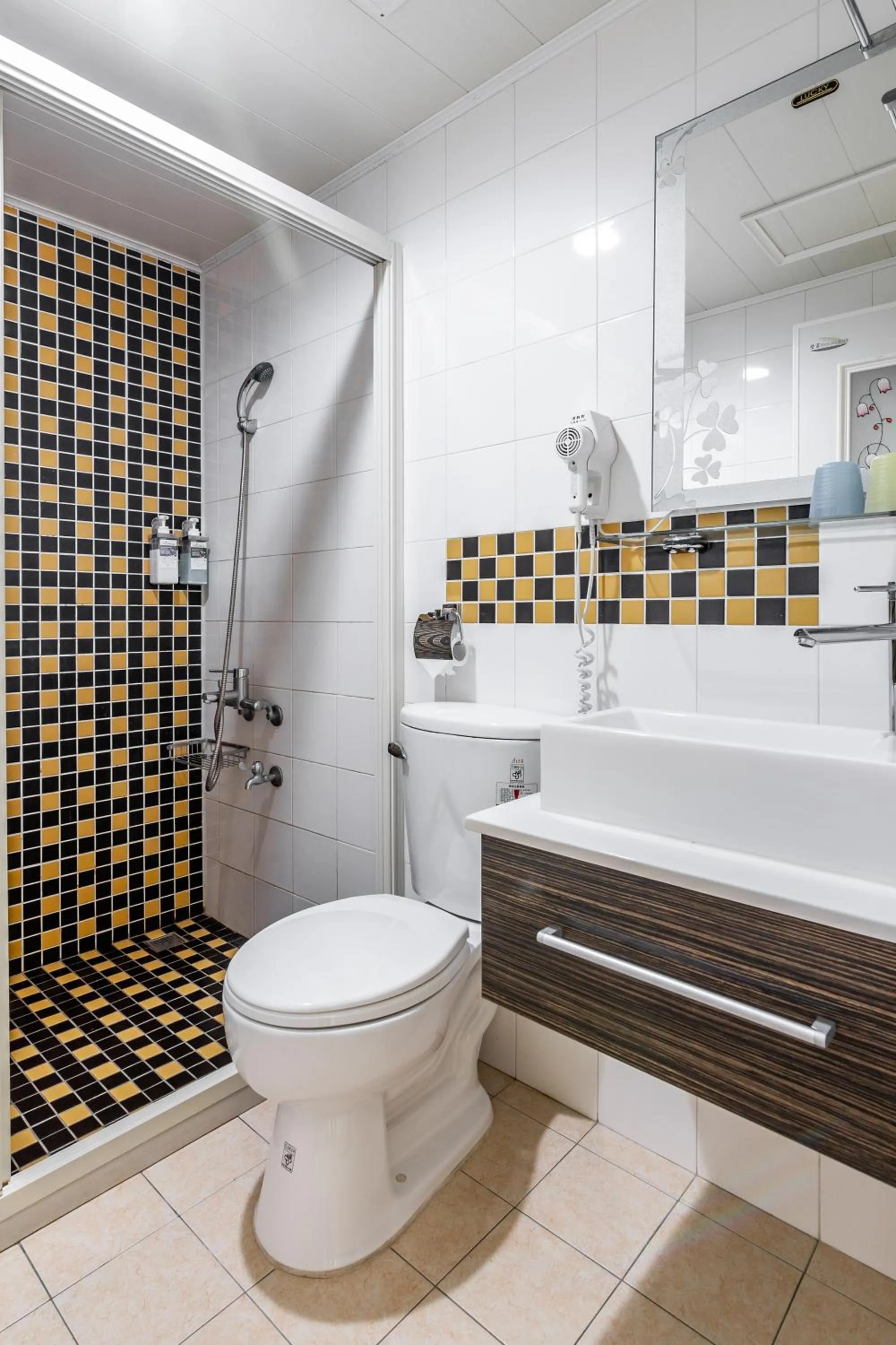 Decorative detail in Tropical island B&B