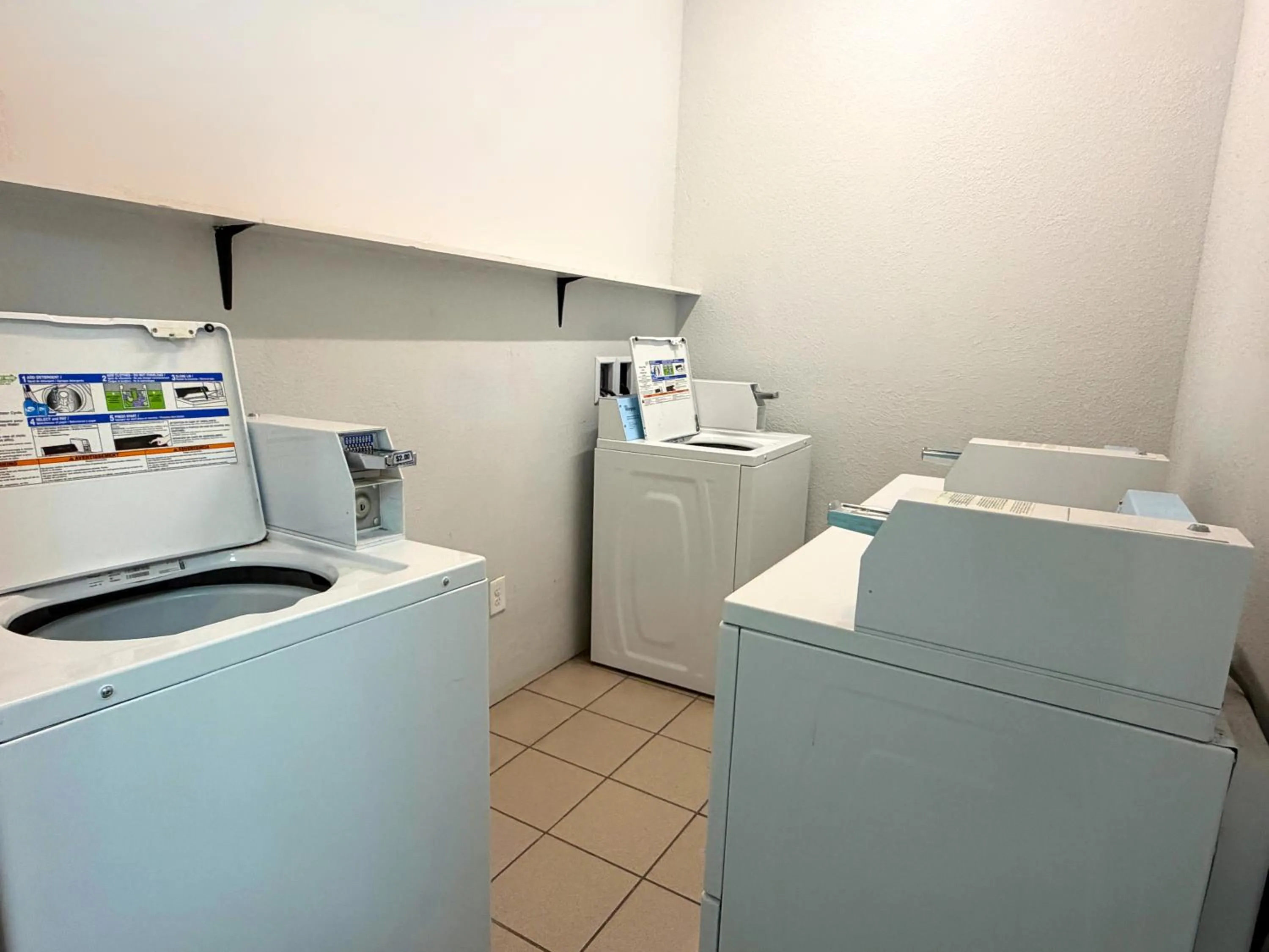 laundry in Motel 6 Elkhart, IN