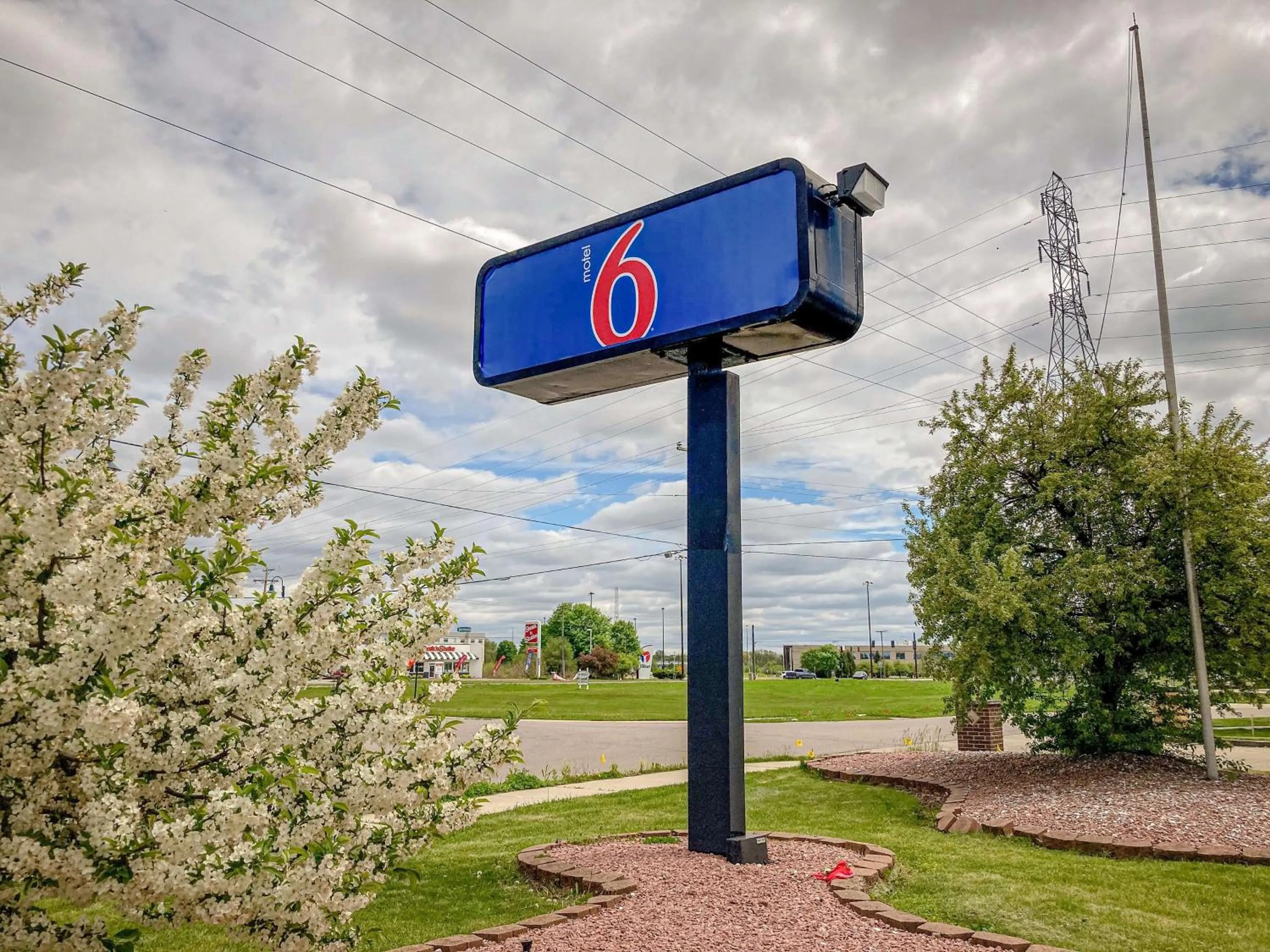 Motel 6 Elkhart, IN