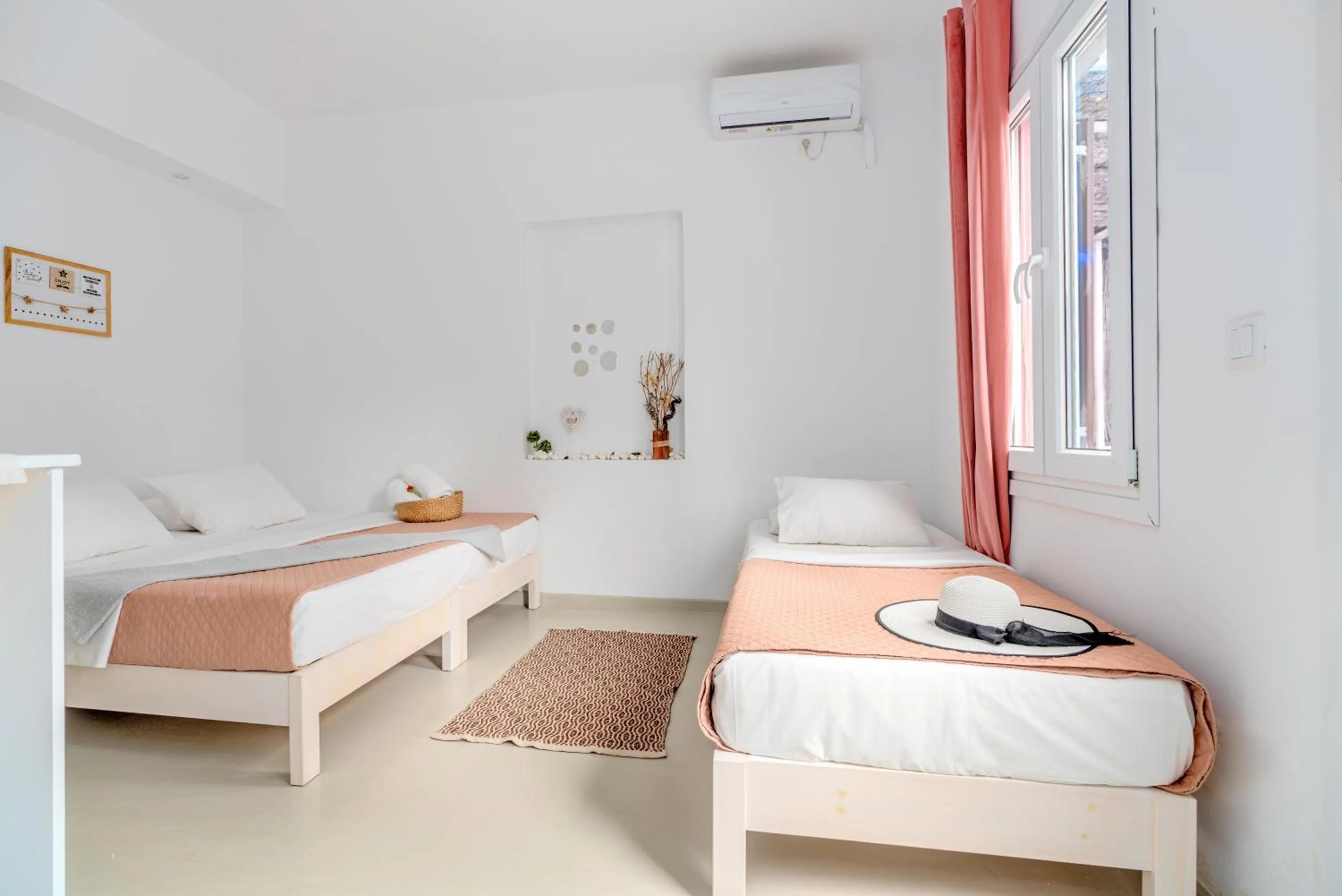 Bed in Dimelal Mykonos Town Apartments