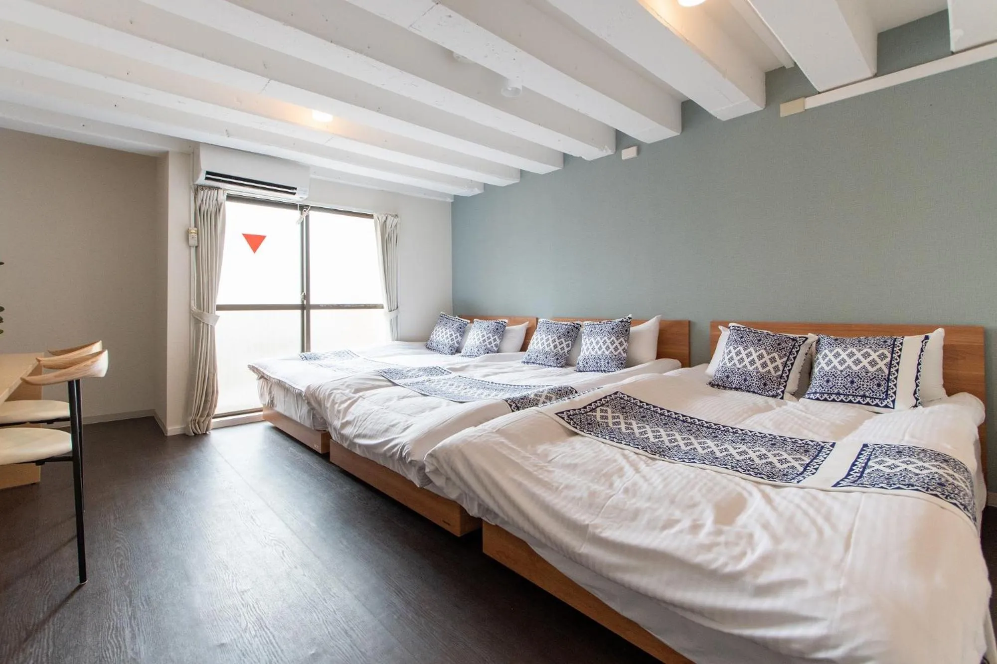 Bed in LUANAHOTEL IN NAKANO