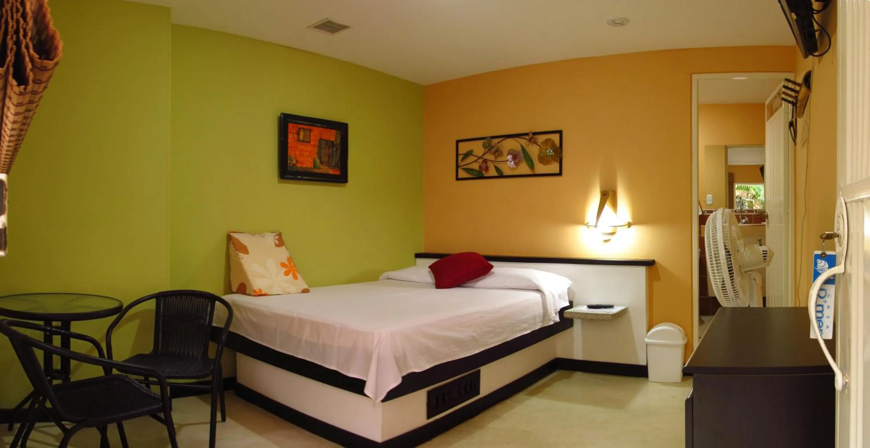 Photo of the whole room in Casa D'mer Taganga