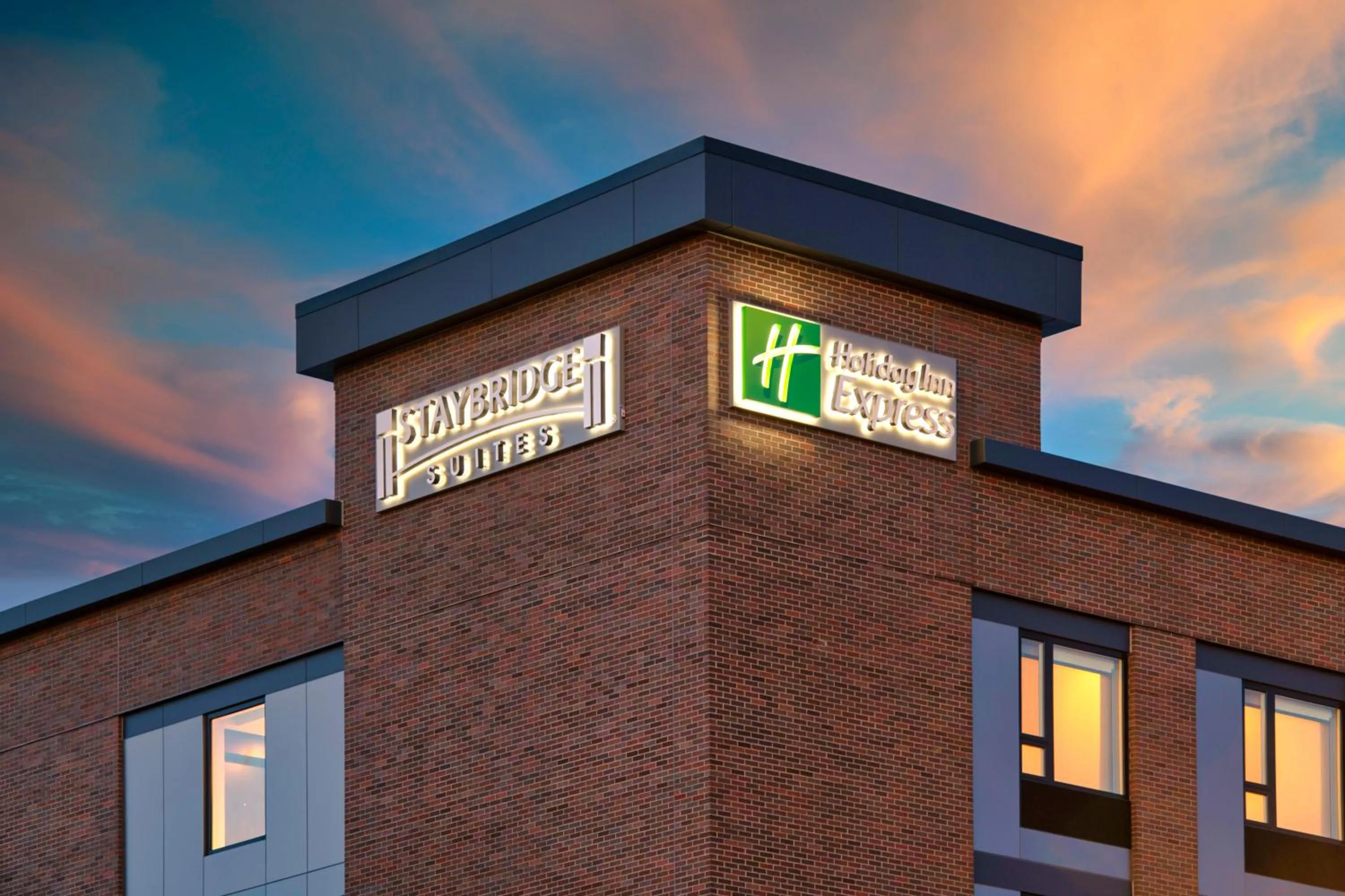 Property building in Staybridge Suites - Boston Logan Airport - Revere by IHG