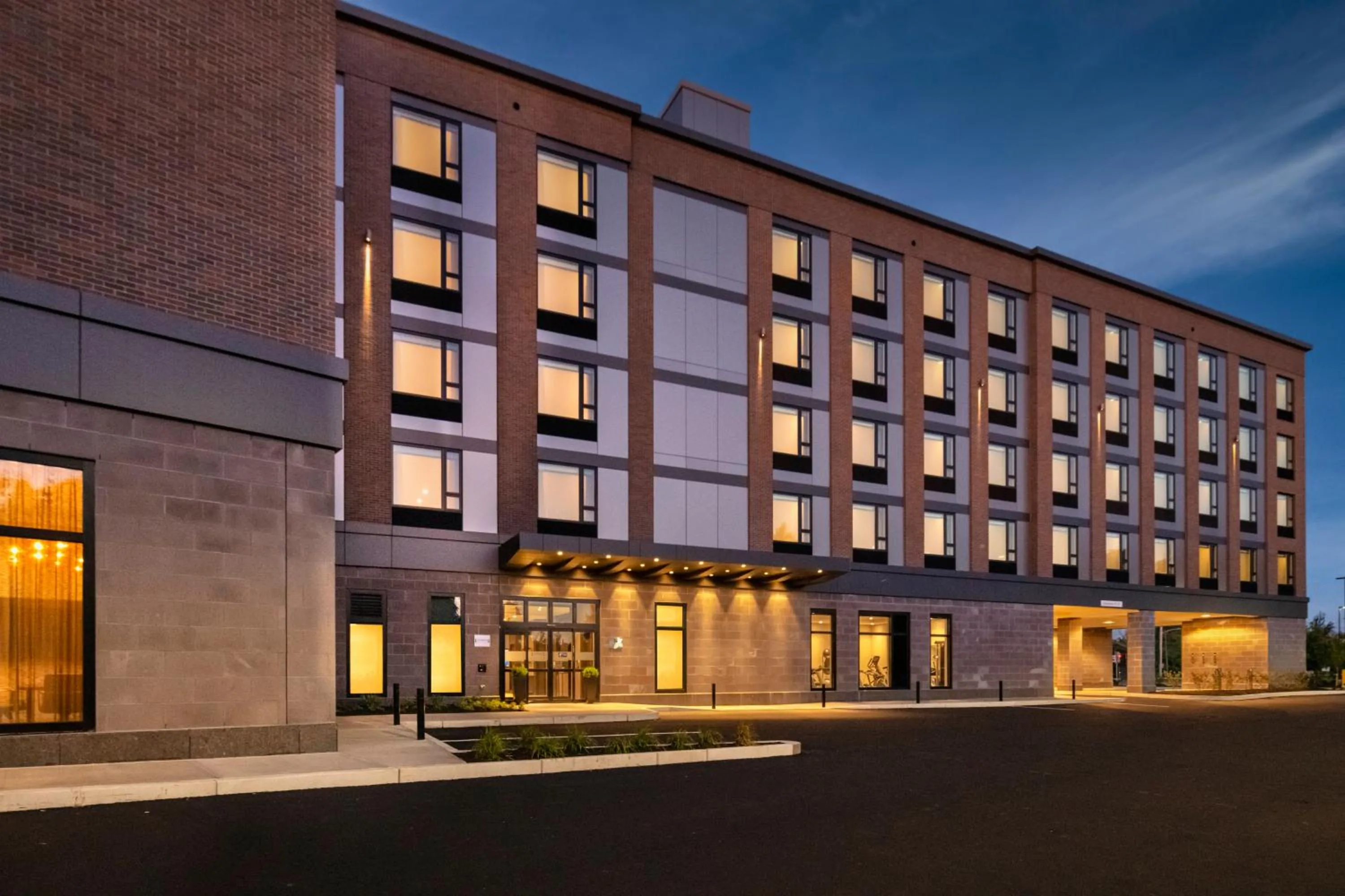 Property building in Staybridge Suites - Boston Logan Airport - Revere by IHG