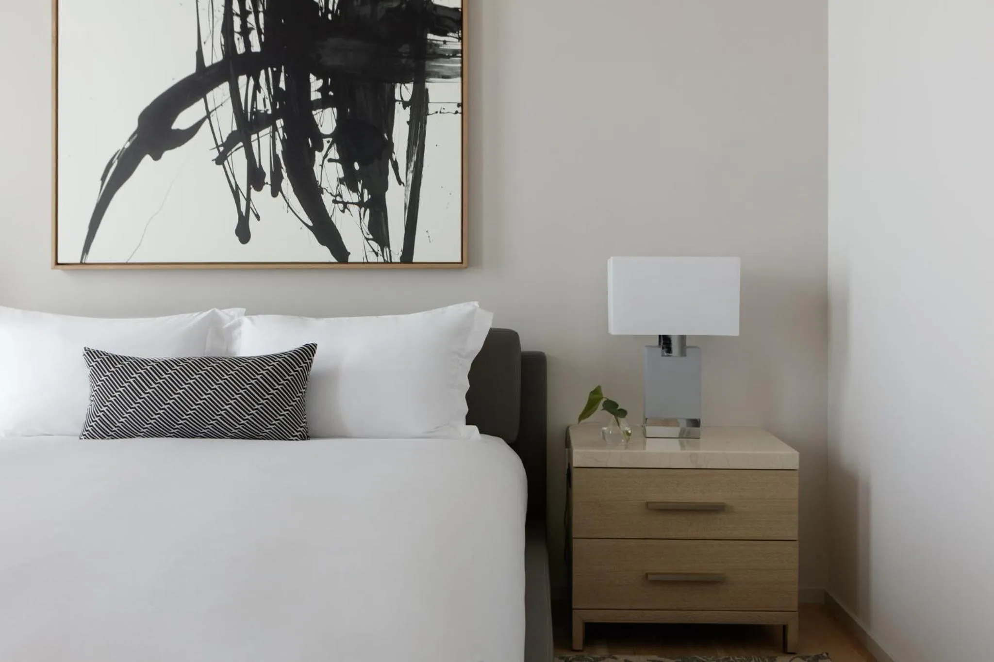 Photo of the whole room, Bed in Kimpton - Pittman Hotel by IHG