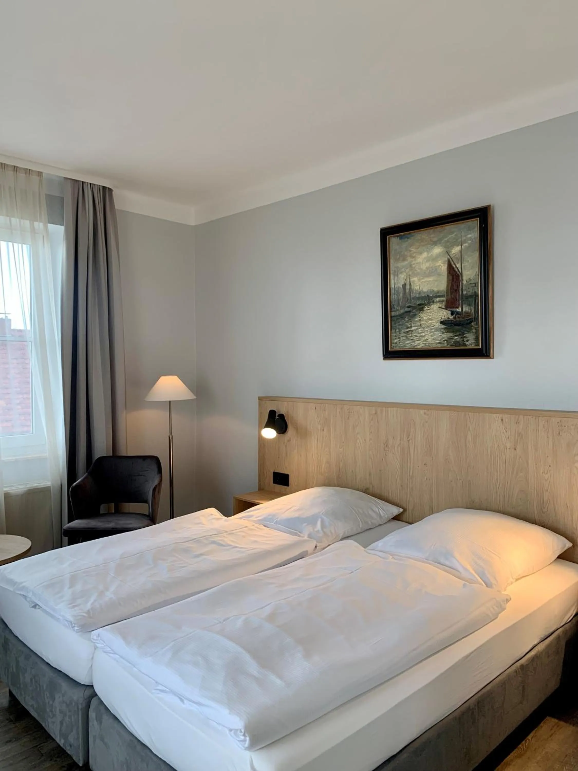 Bed in Kurhotel Sassnitz - das alte Seemannsheim