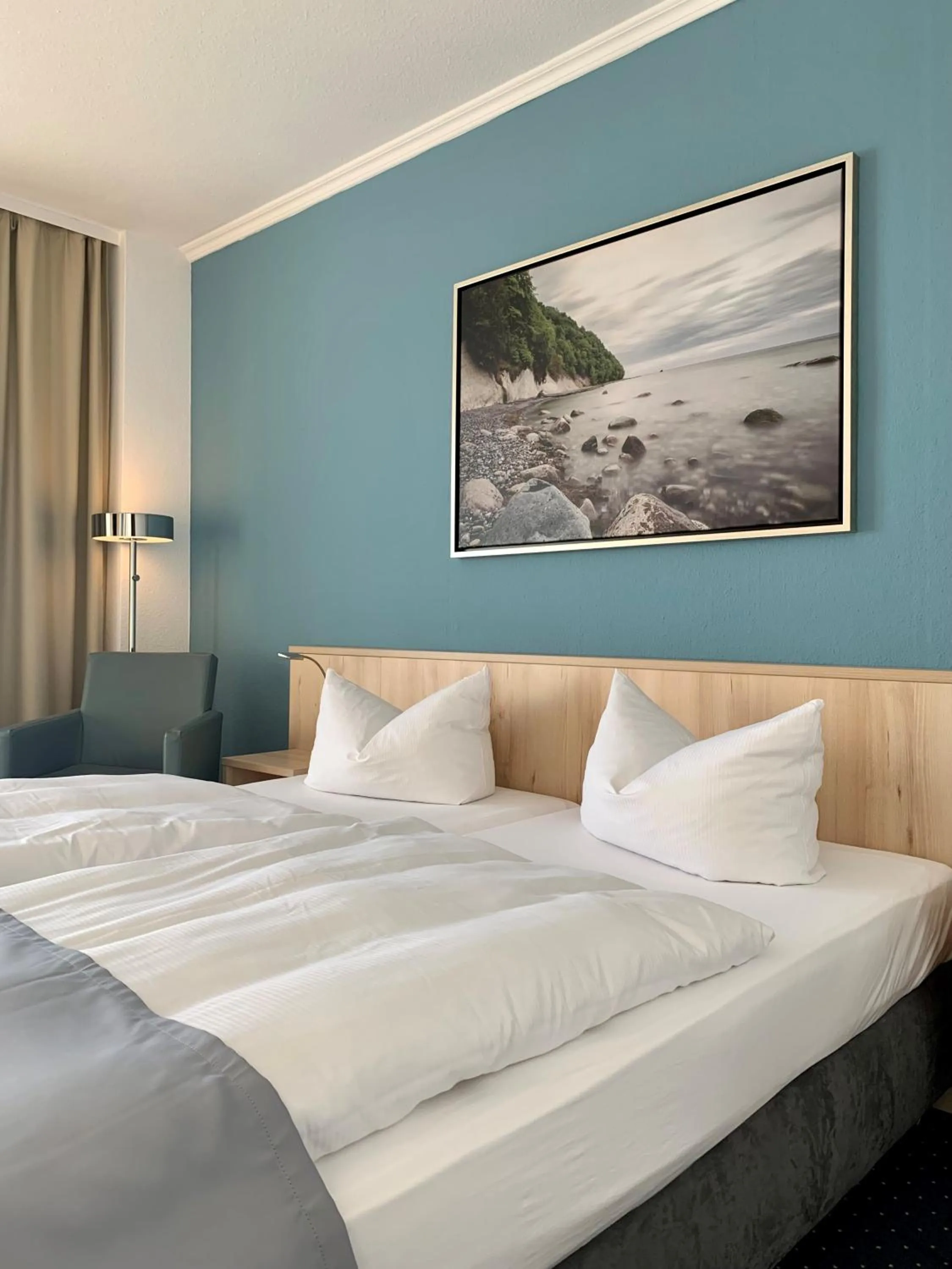 Bed in Kurhotel Sassnitz - das alte Seemannsheim