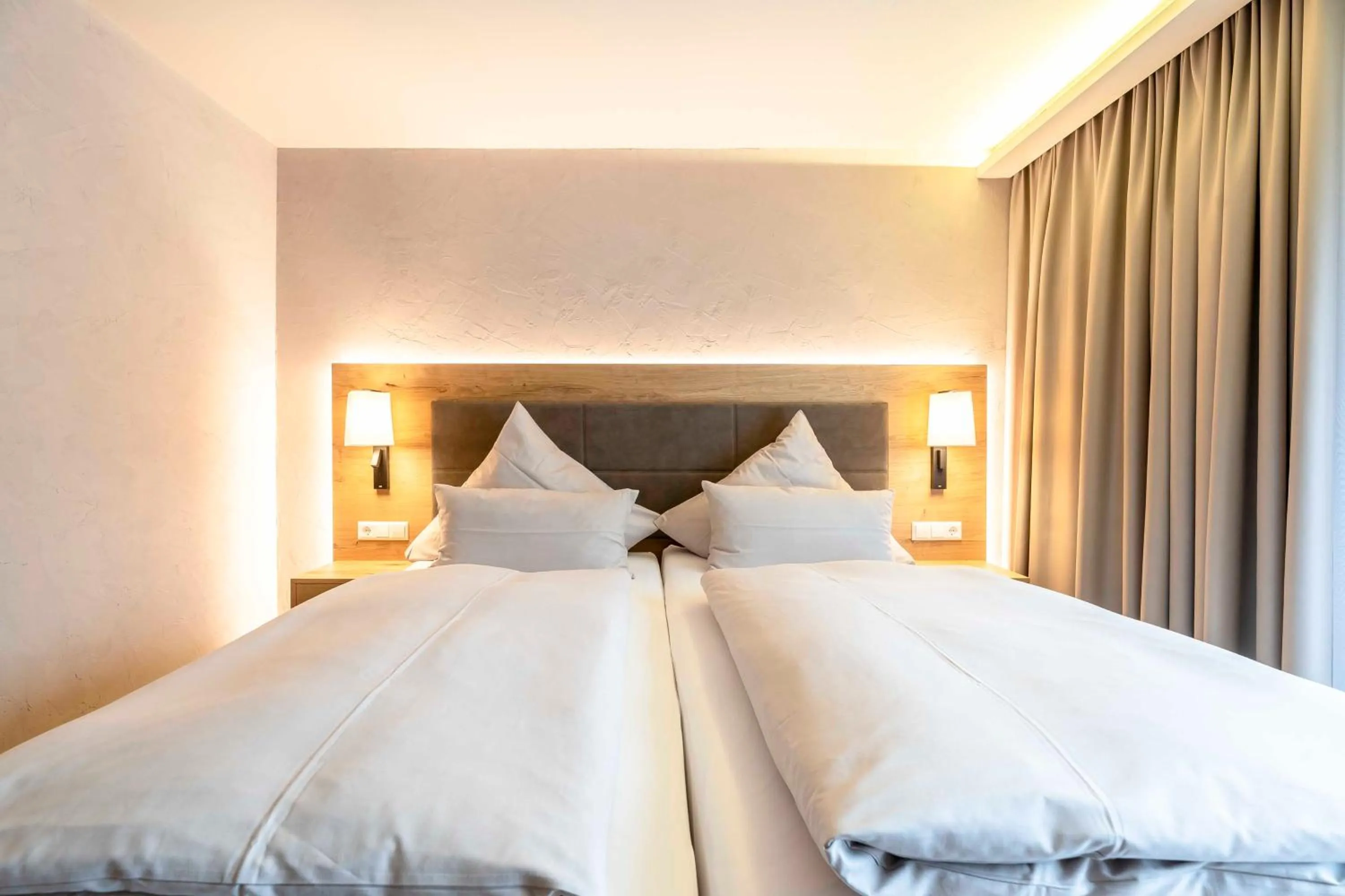 Property building, Bed in Hotel Restaurant Waldsägmühle