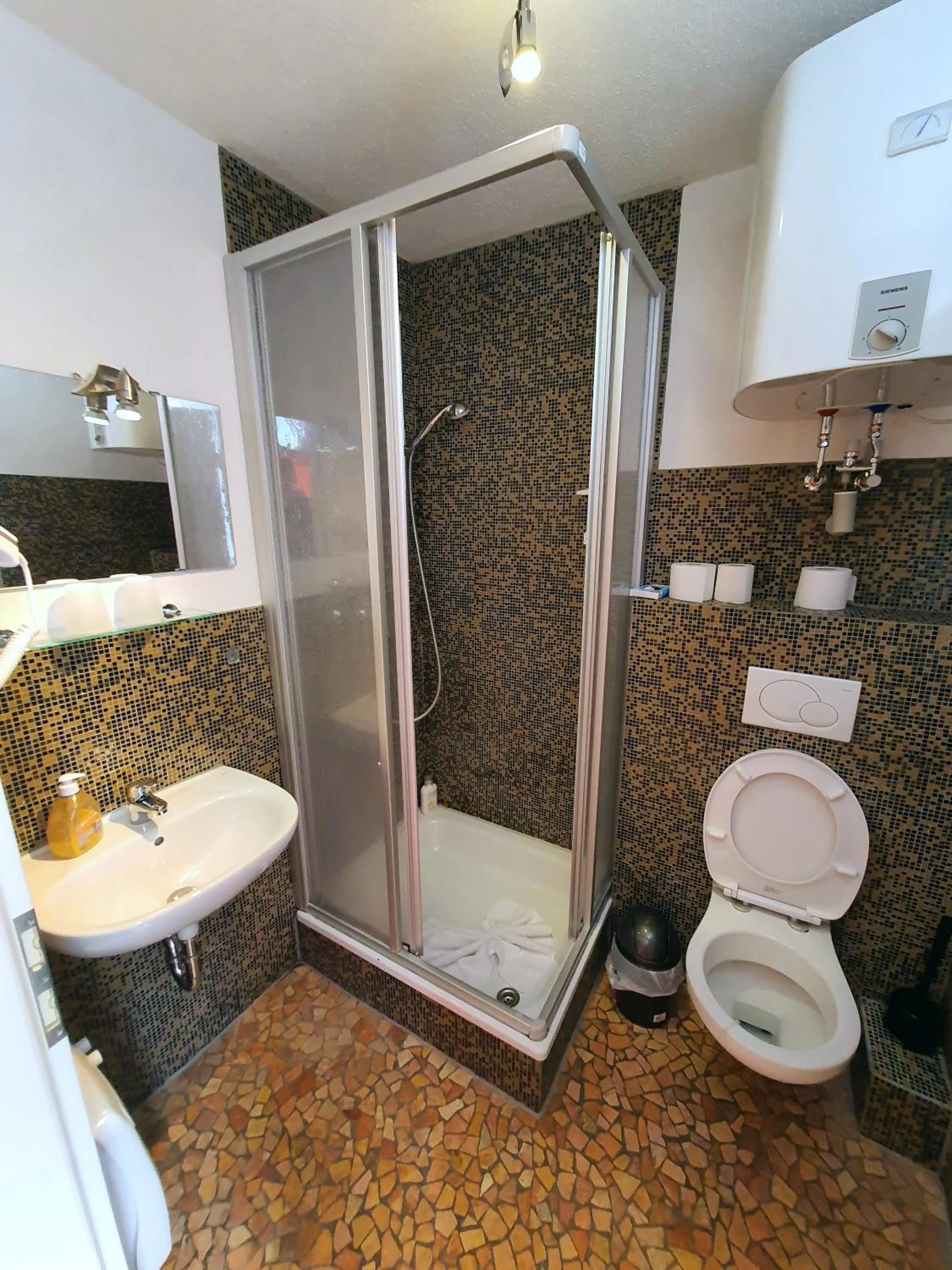 Bathroom in Gästehaus Parkblick