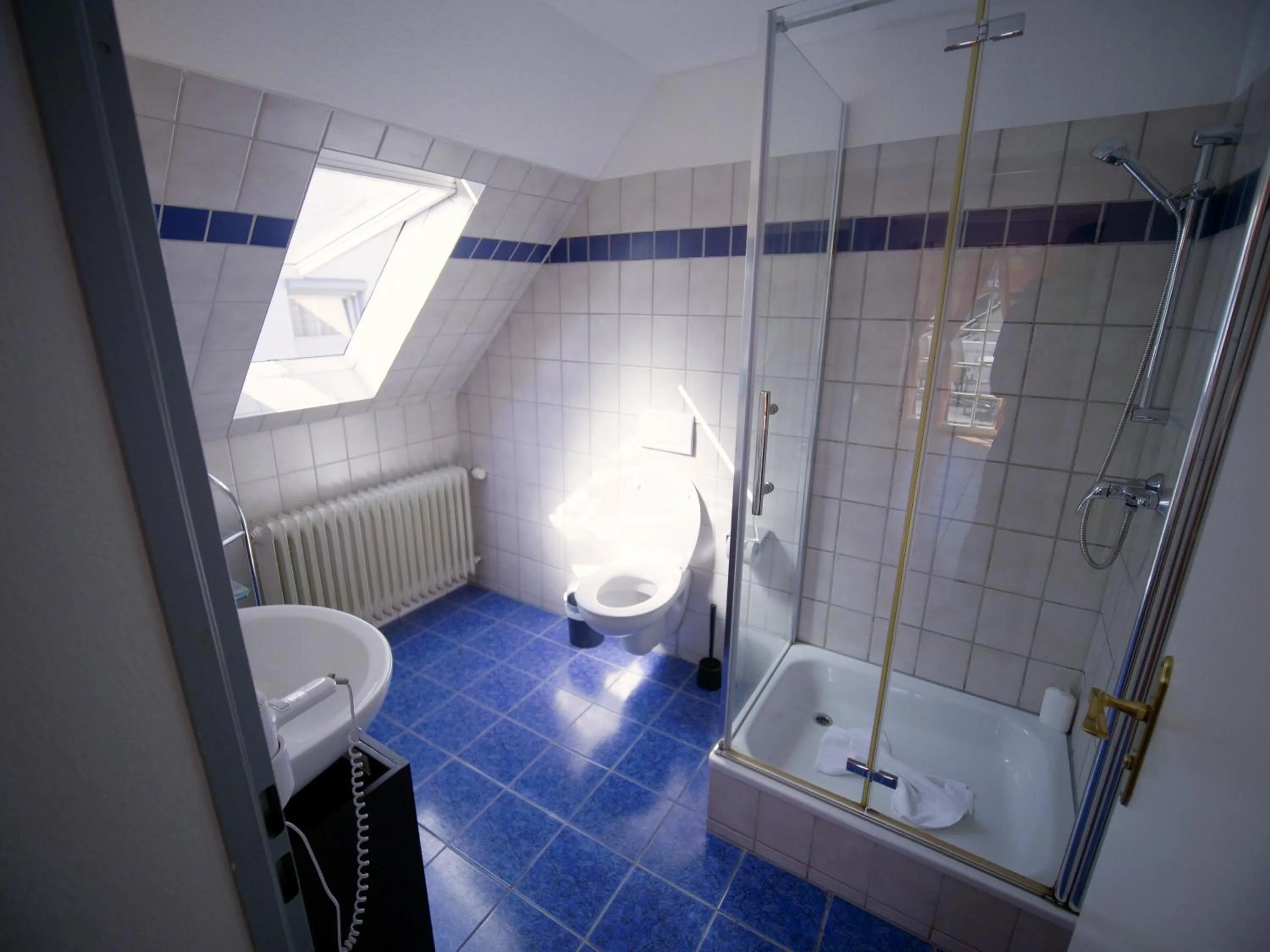 Bathroom in Gästehaus Parkblick