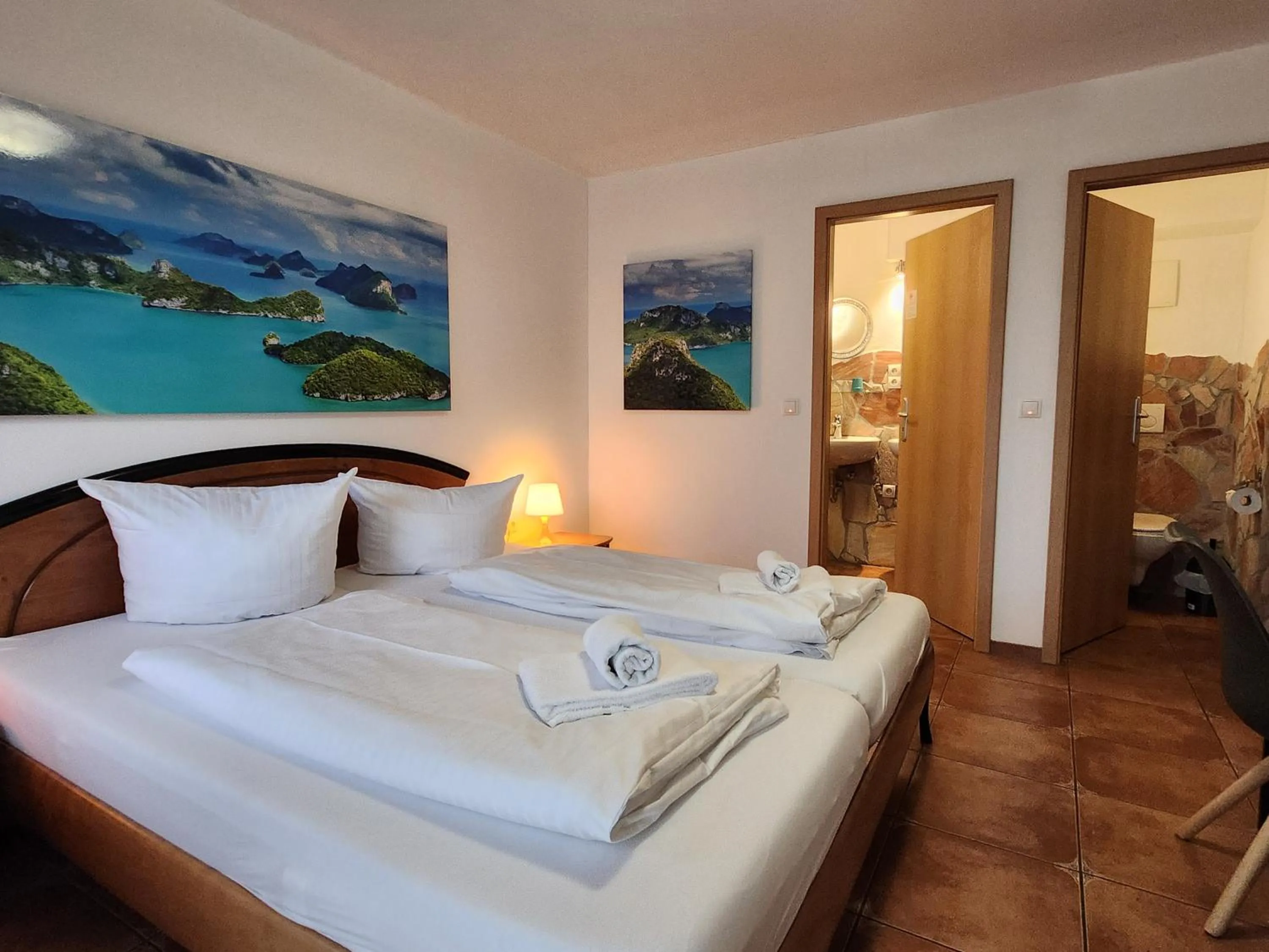 Photo of the whole room, Bed in Gästehaus Parkblick