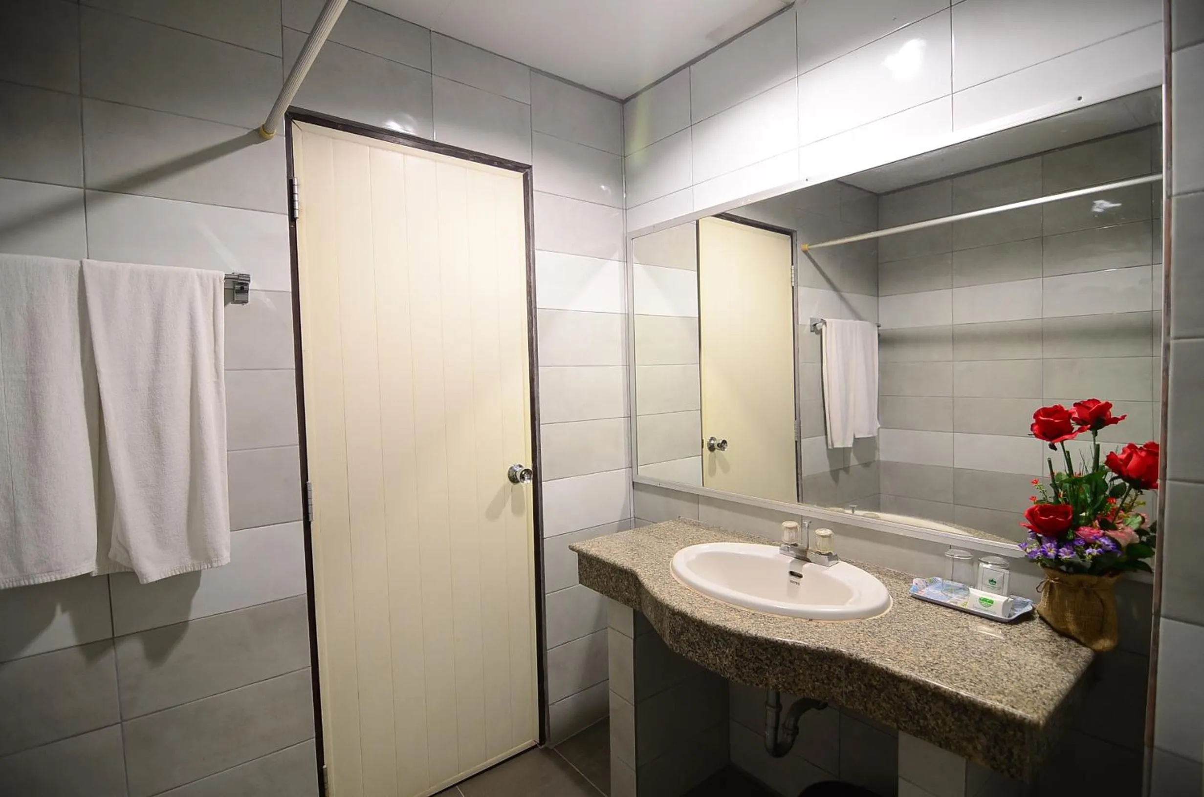 Toilet in Ranong Garden Hotel