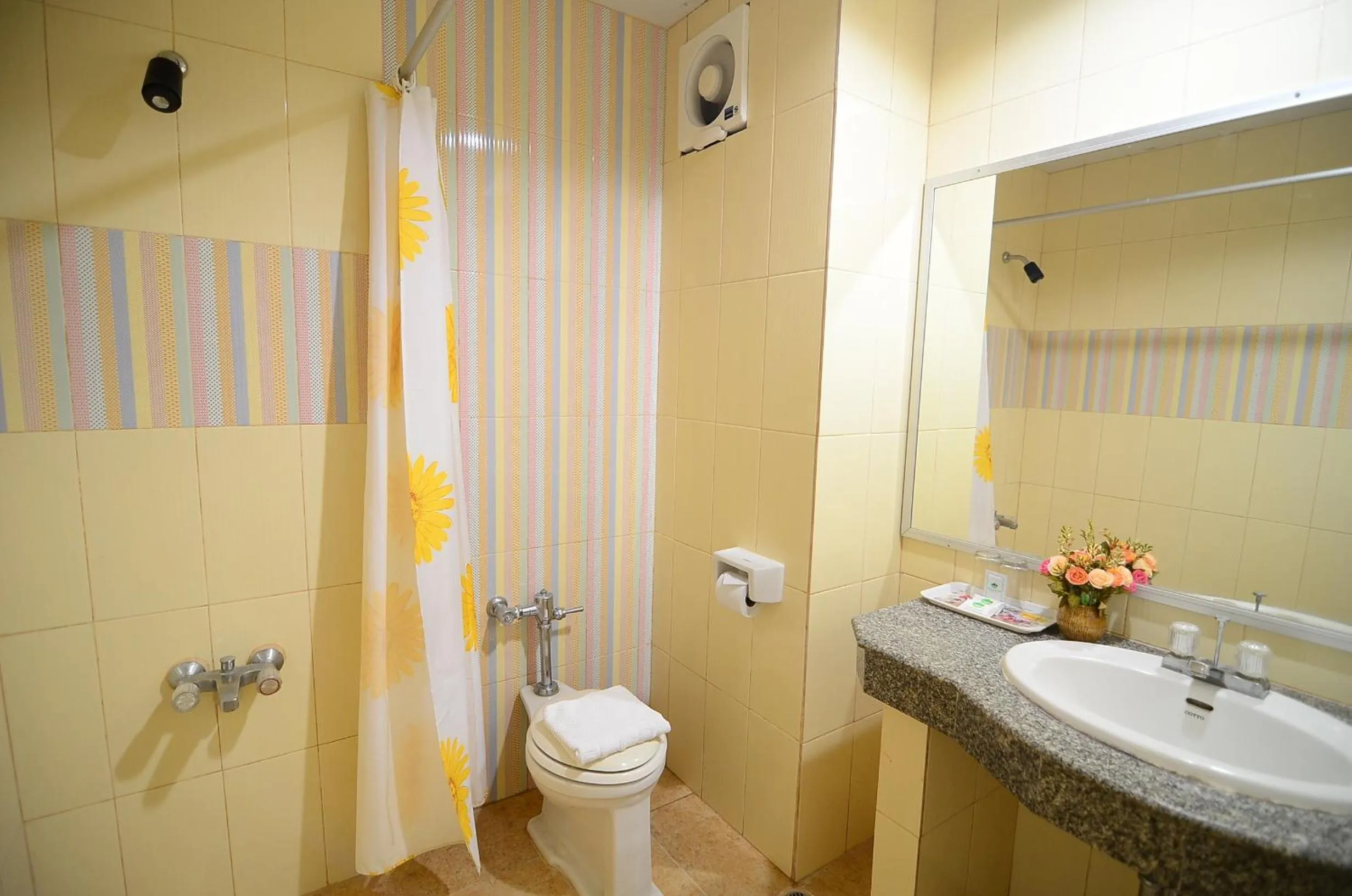 Bathroom in Ranong Garden Hotel