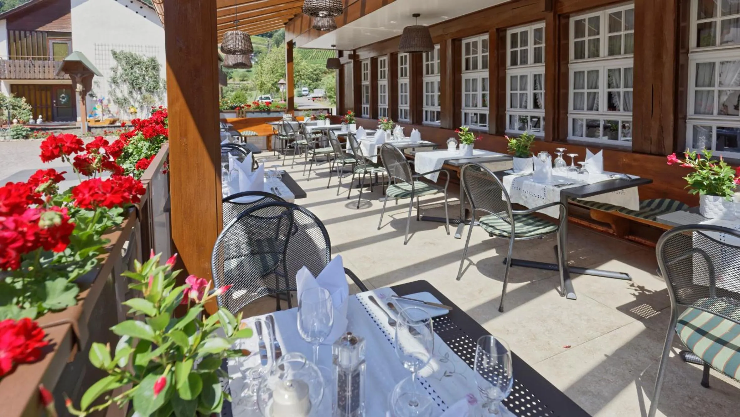 Restaurant/places to eat in Hotel-Gasthaus Goldener Engel