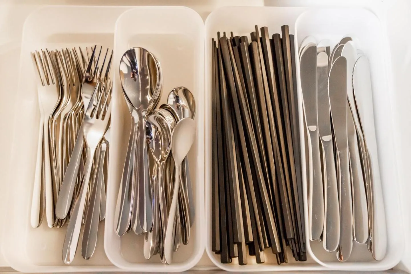 kitchen in THE WORLDWIDE HOUSE